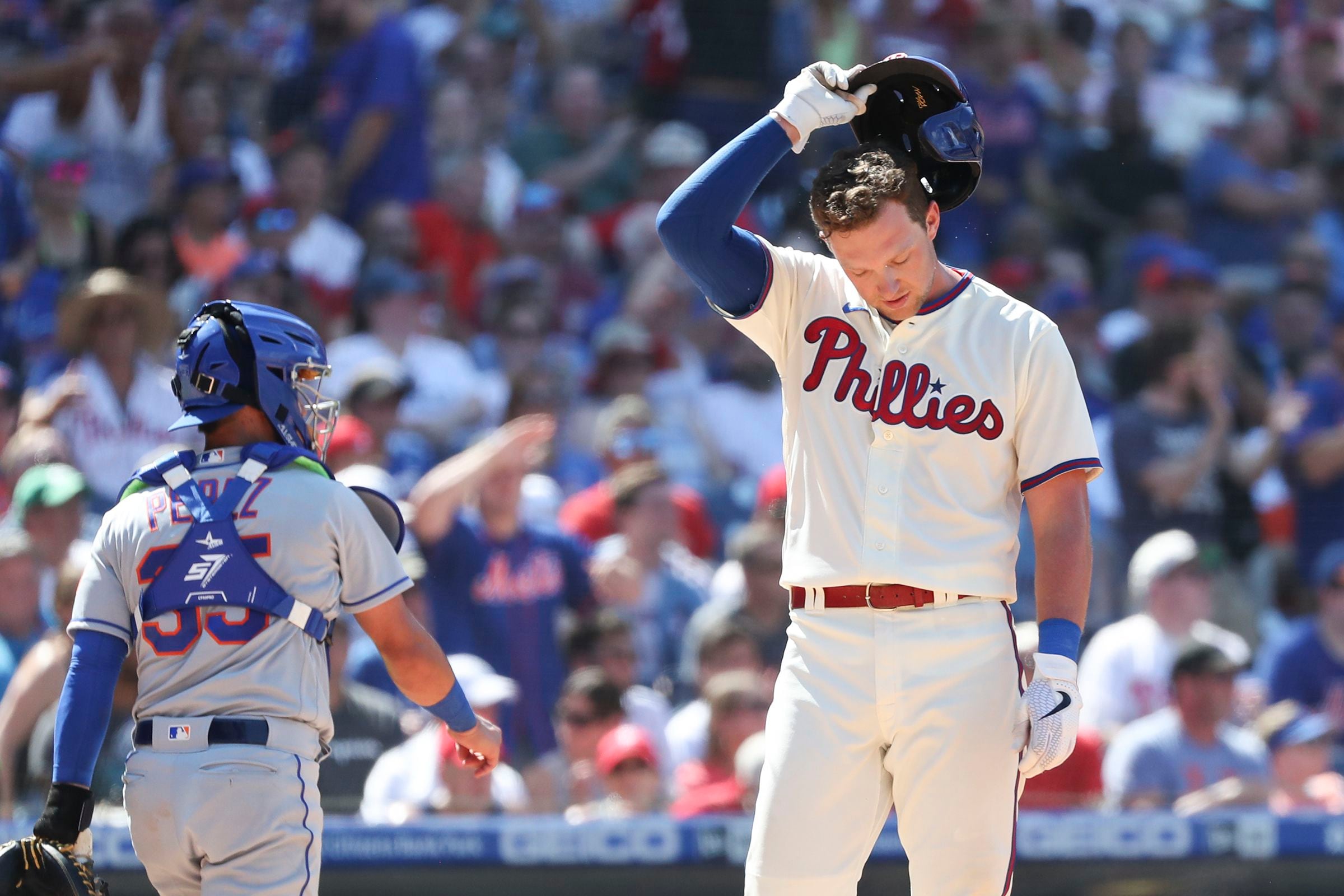 Phillies' starter can't get through fourth inning, just like counterpart  Jacob deGrom