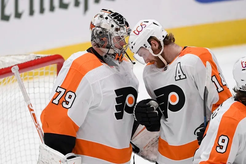 Philadelphia Flyers’ best player, Sean Couturier, returns, scores