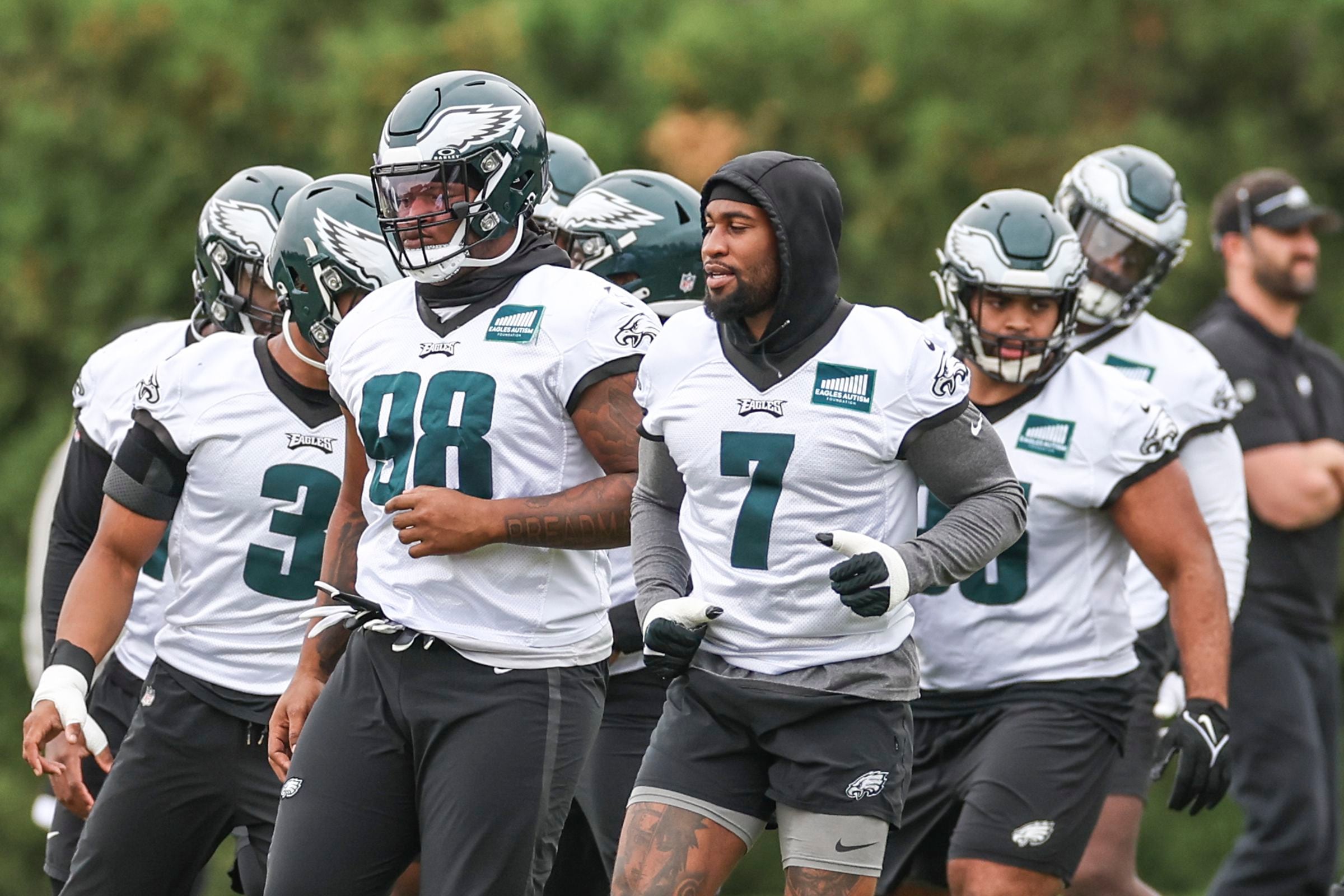 Eagles star edge rusher Haason Reddick set to go after thumb