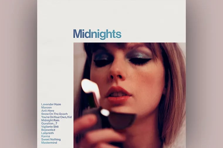 Taylor Swift 16 Color Night Light w/ Remote