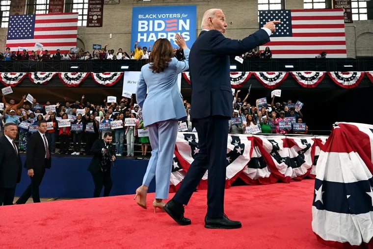 President Biden and Vice President Harris leave the stage.