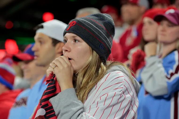 Kyle Schwarber, Phillies hammer D-backs, take 2-0 lead