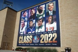 2022 Pro Football Hall of Fame induction takeaways: Tony Boselli first Jag  enshrined, Dick Vermeil thankful 