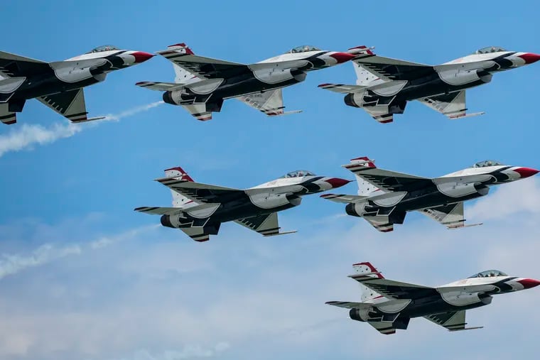 2023 Visit Atlantic City Airshow practice day.  The USAF Thunderbirds fly tight. The complete show will be tomorrow August 16th. Tuesday, August 15, 2023.