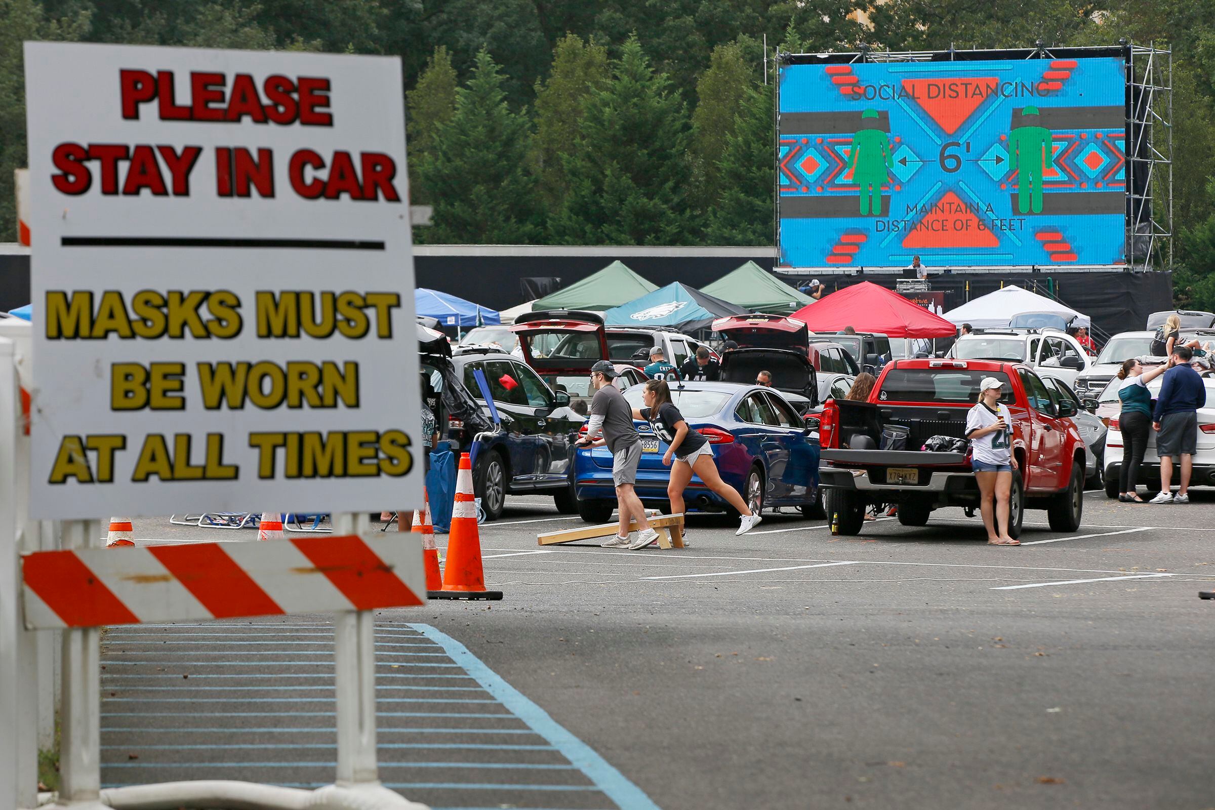 Eagles fan to turn drive-in theater into a giant tailgate party