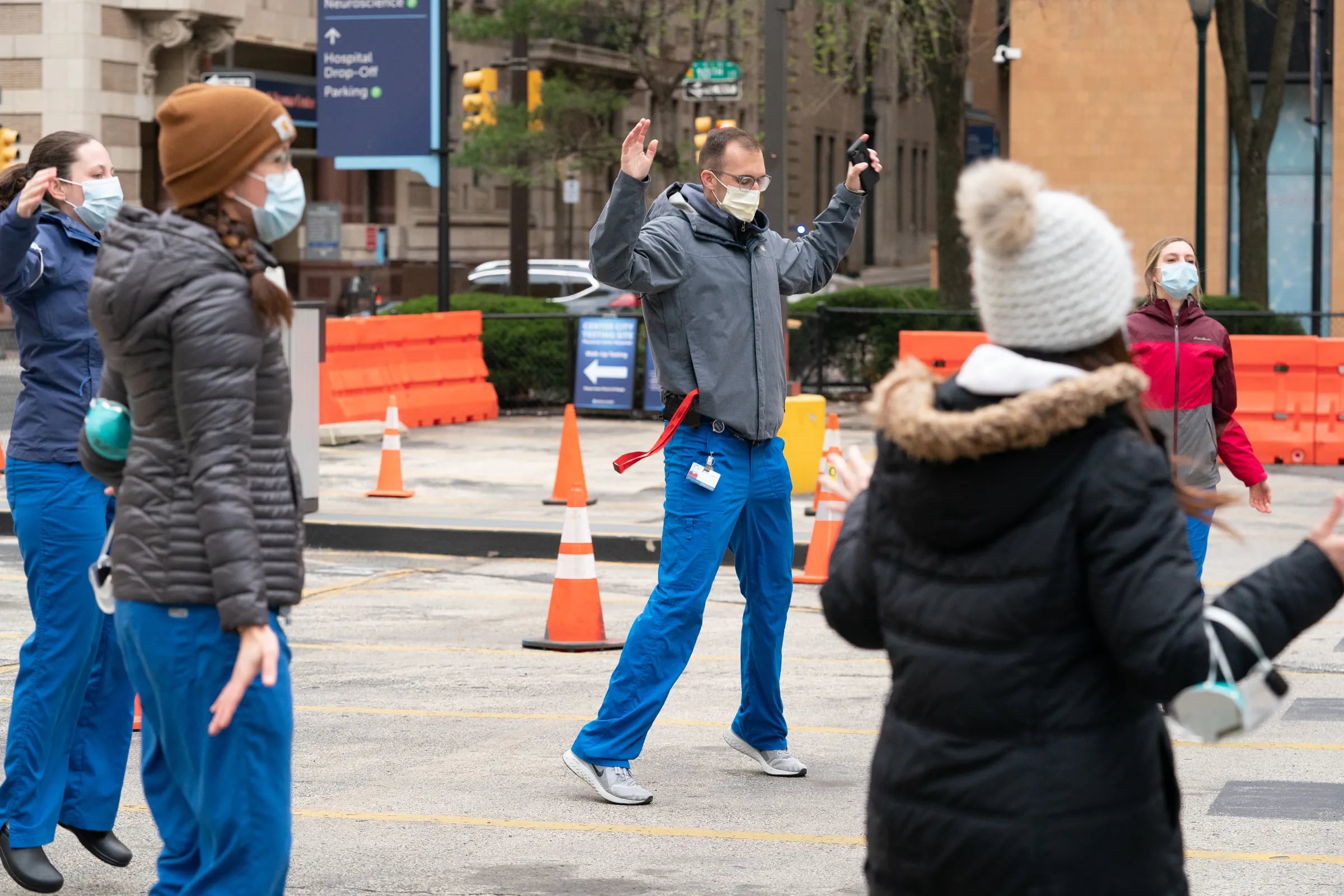 Dancing Philly nurses' 'Level Up' video goes viral, garners heartfelt  thanks from celebs