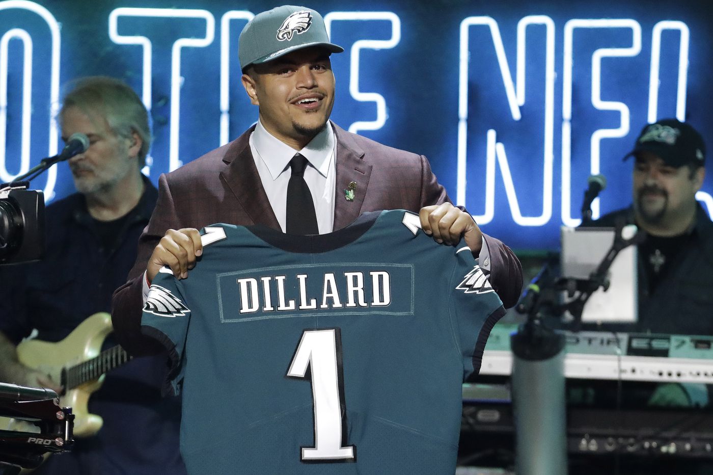 Nfl Draft Eagles Trade Up Select Andre Dillard With 22nd Pick