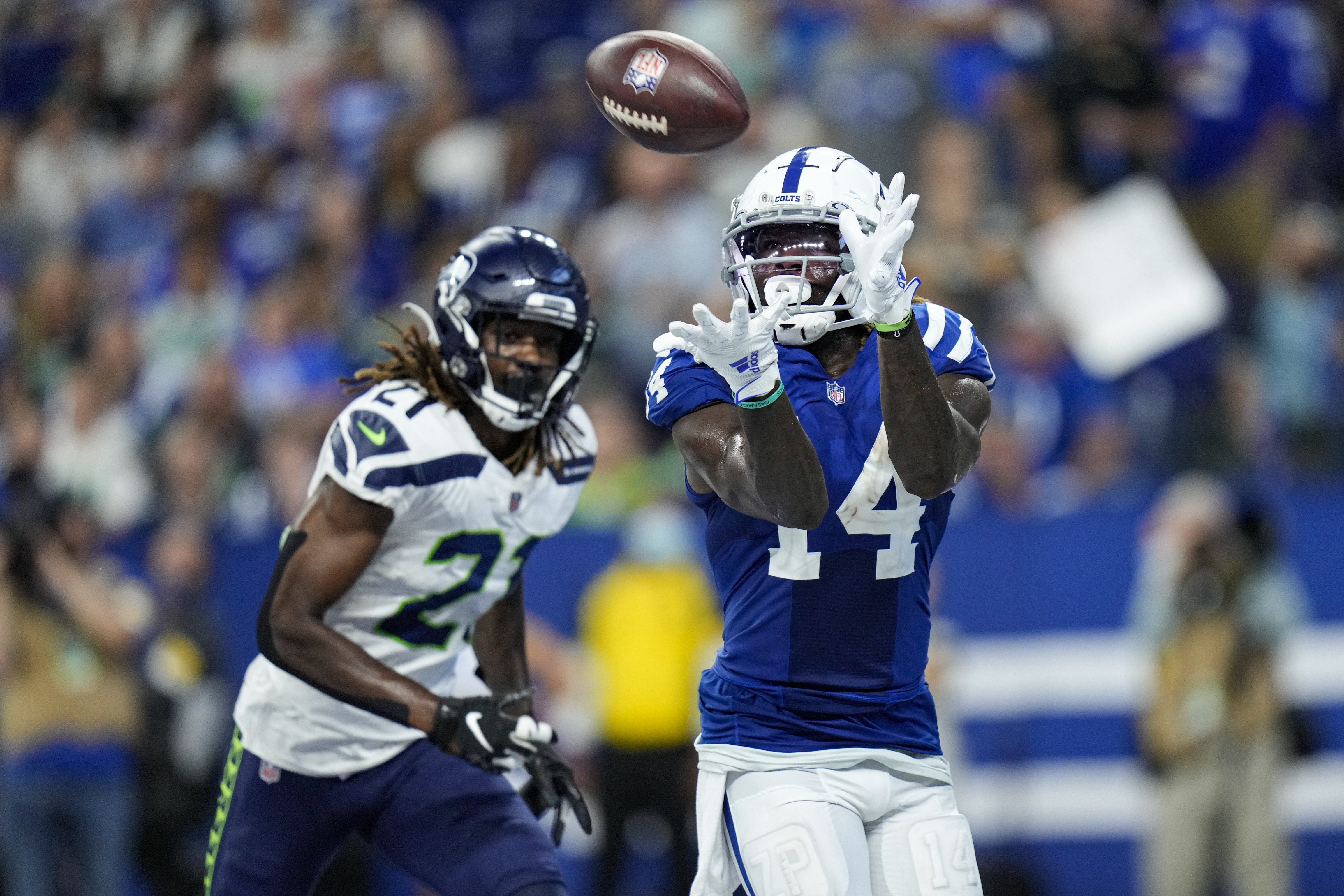 Source: Eagles agree to terms with former Colts WR Zach Pascal