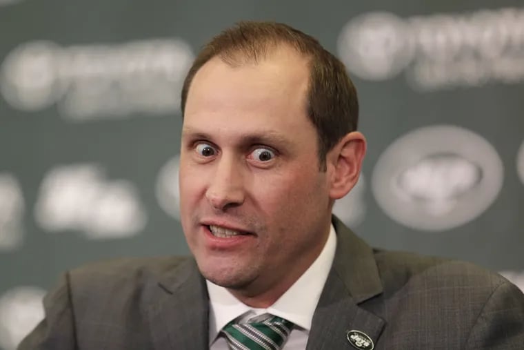 Tonight, Eagles fans will get a chance to see human meme-factory Adam Gase, the head coach of the New York Jets.