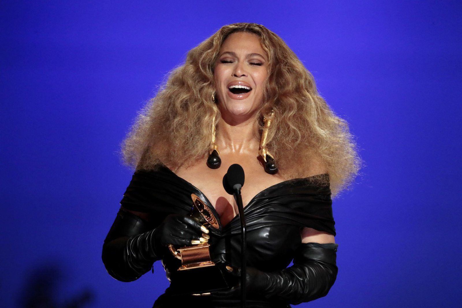 Adele, Beyonce face off (once again) in latest Grammy battle