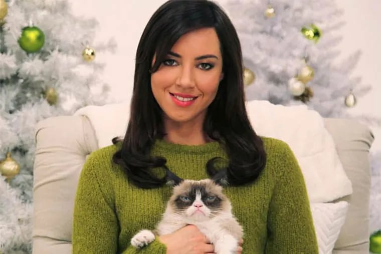 Delaware native and actress Aubrey Plaza posted a photo of herself with her Grumpy Cat — the late meme feline she once starred in a movie with — as her endorsement for Kamala Harris.