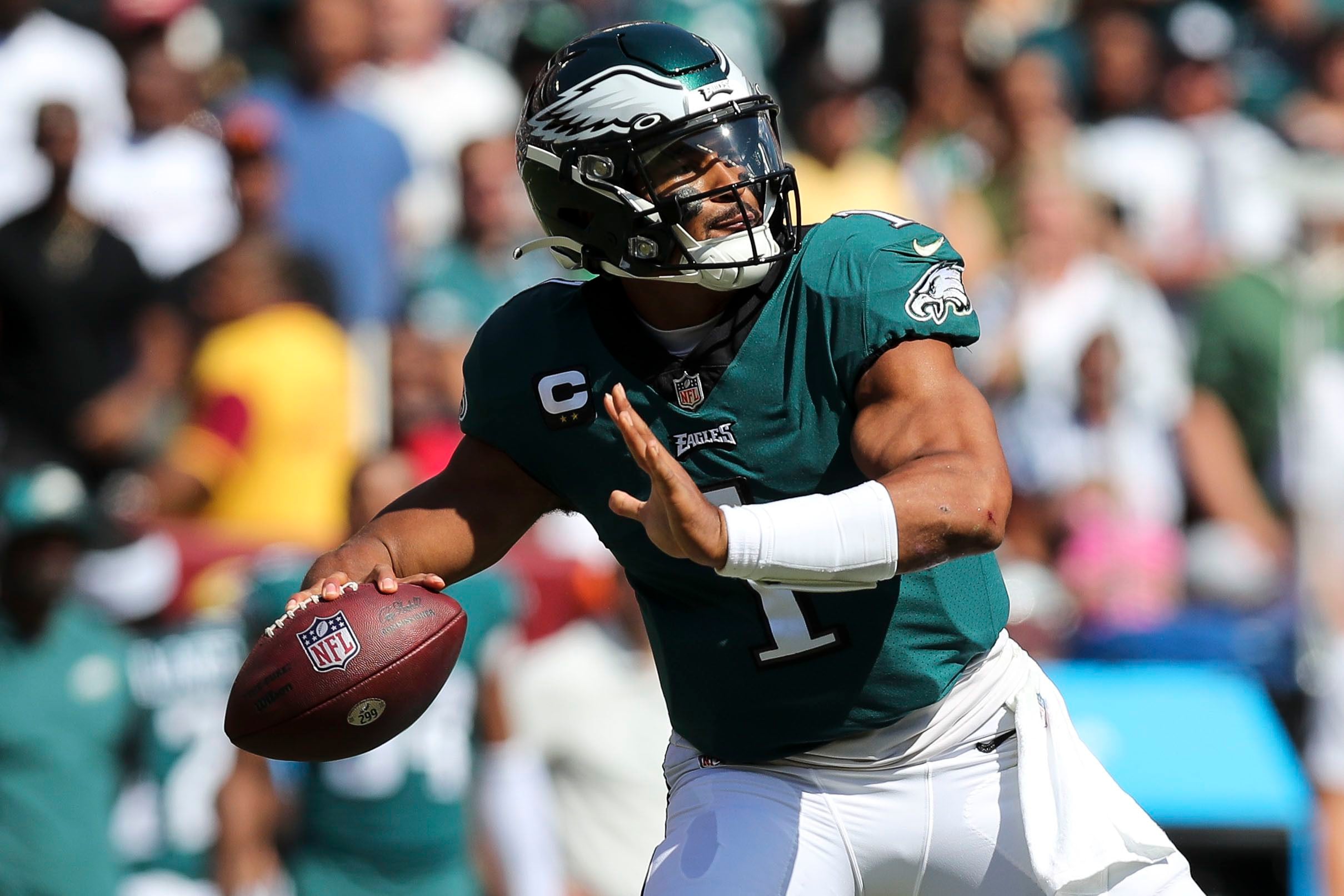 Jalen Hurts: Eagles' black pants his idea as he finds winning formula