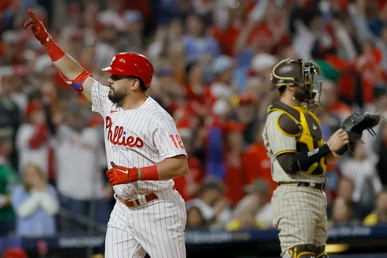 Kyle Schwarber is 'grinding through' a knee injury but still setting the  tone for the Phillies