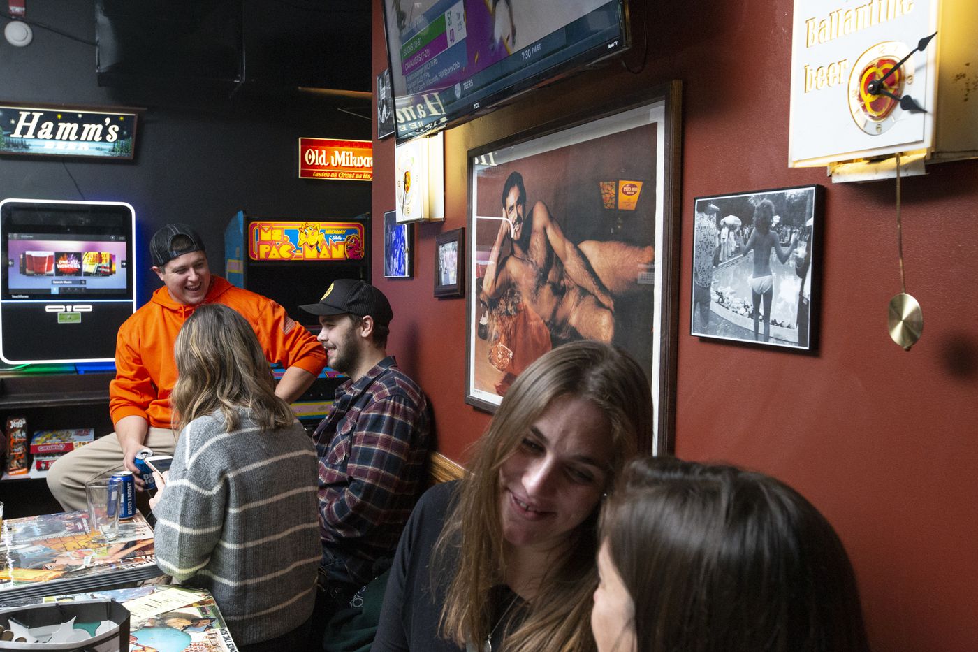 IPAs on tap and porn in the bathroom? This faux Fishtown ...