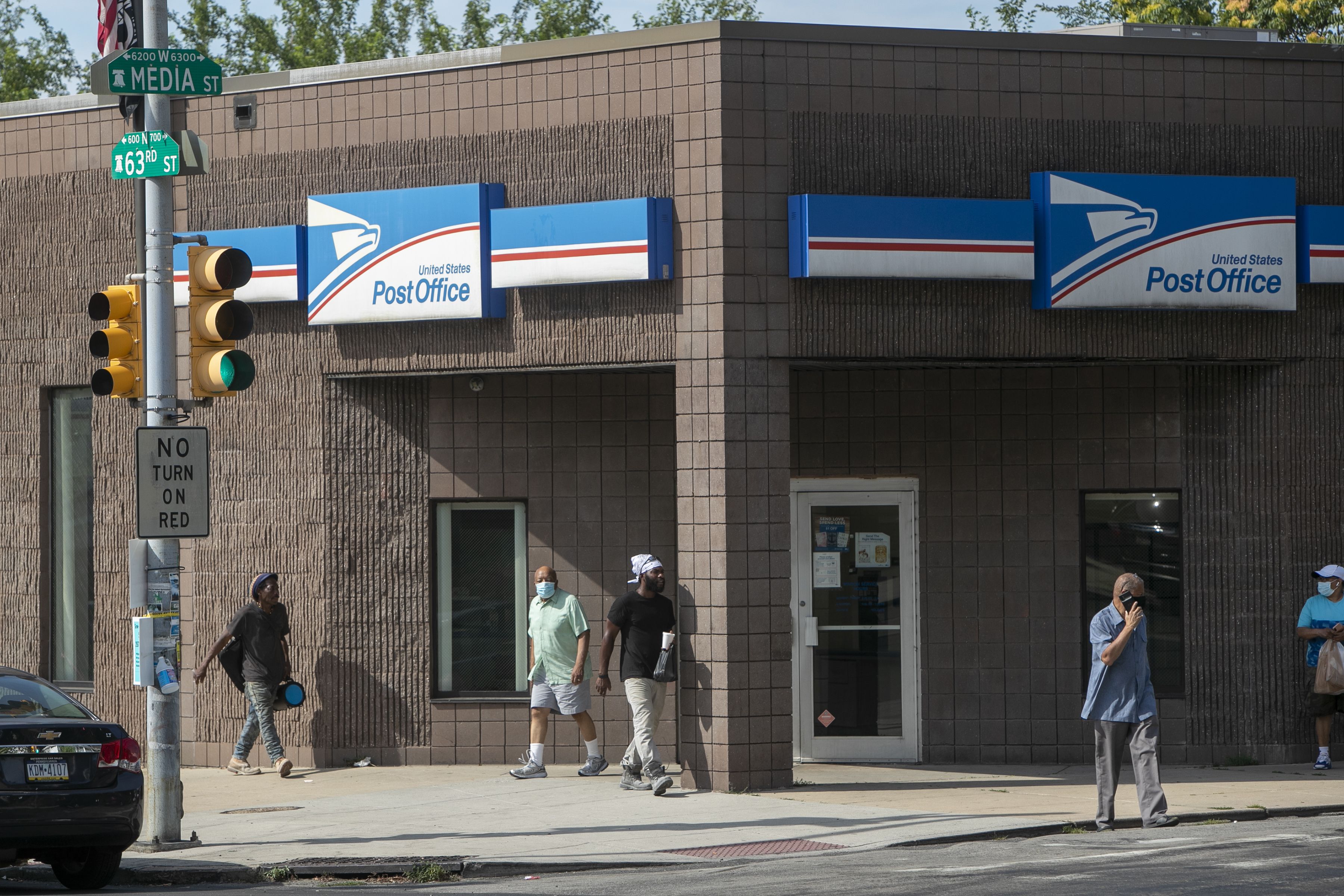 USPS mail delays in Philadelphia amid Postal Service staff