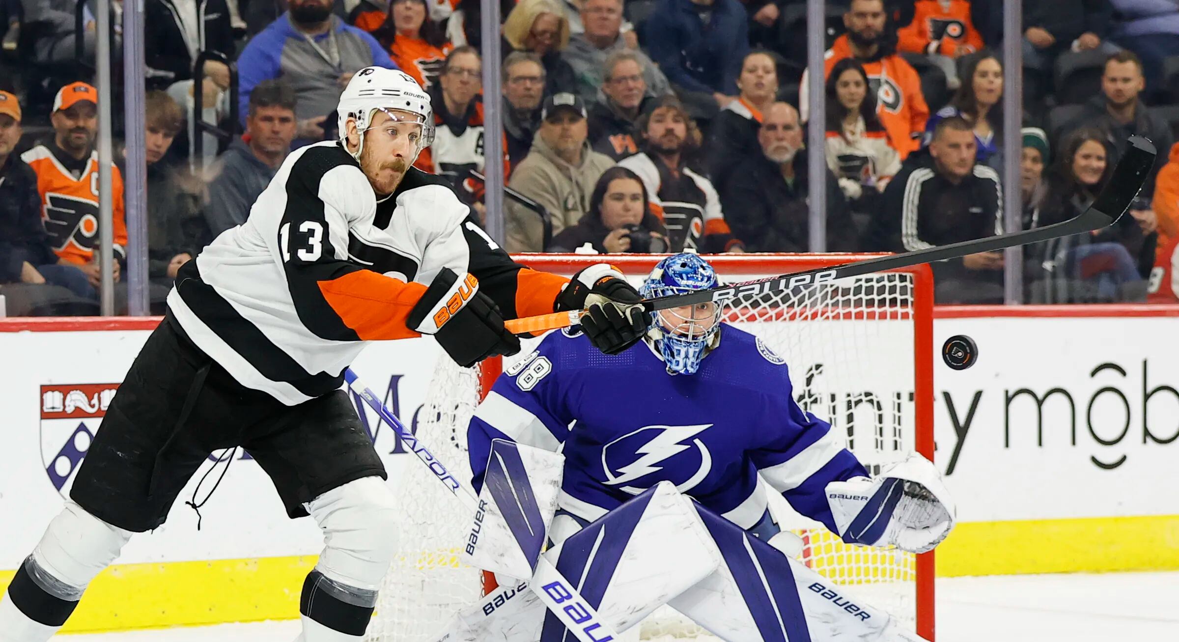 Lightning's Andrei Vasilevskiy shuts out Flyers (w/ video)