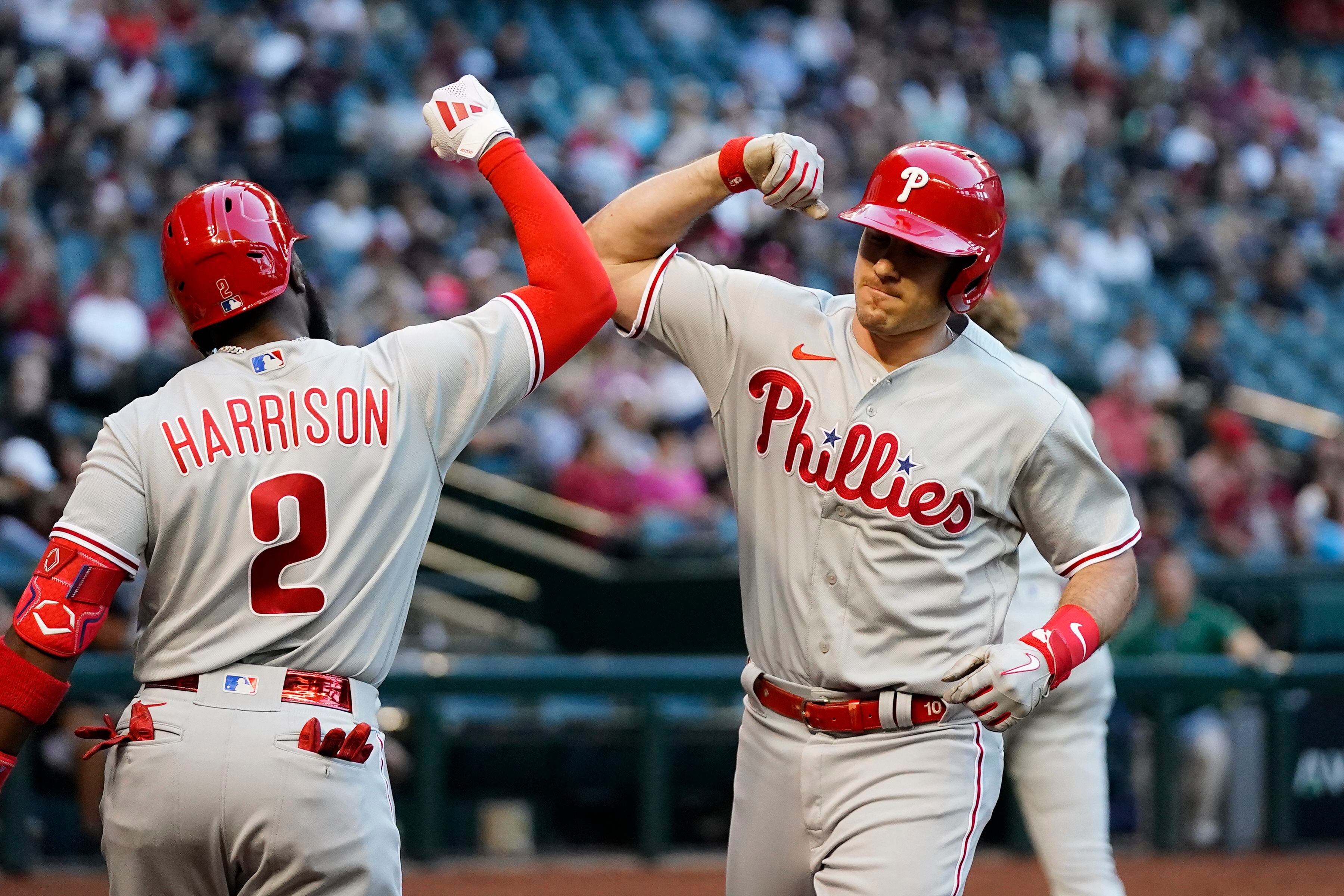 J.T. Realmuto falls just short of cycle as Phillies tie Nationals