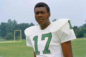 CB Harold Carmichael is the other Player Present : r