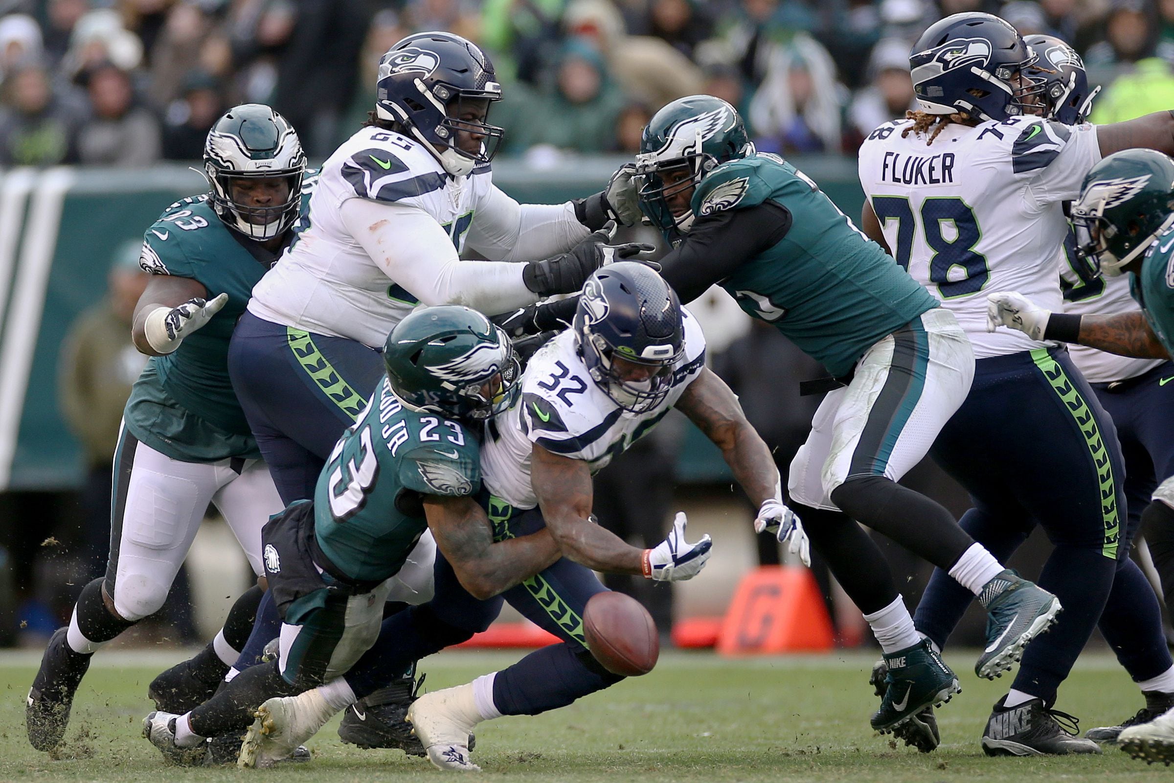 Lane Johnson opens up about tribute to Jason Peters during intros