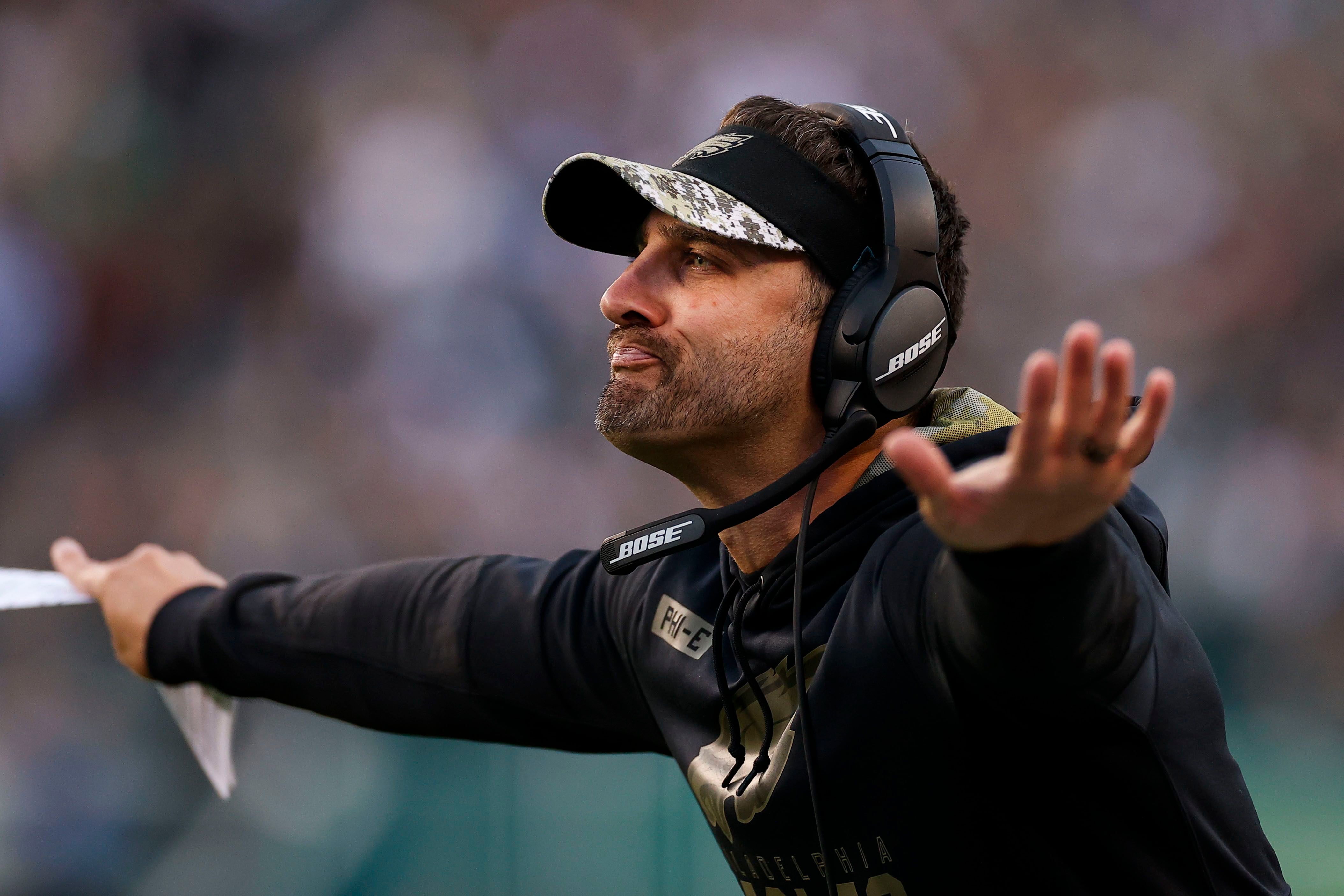 NFL betting: Eagles' Nick Sirianni is becoming a runaway leader for Coach  of the Year