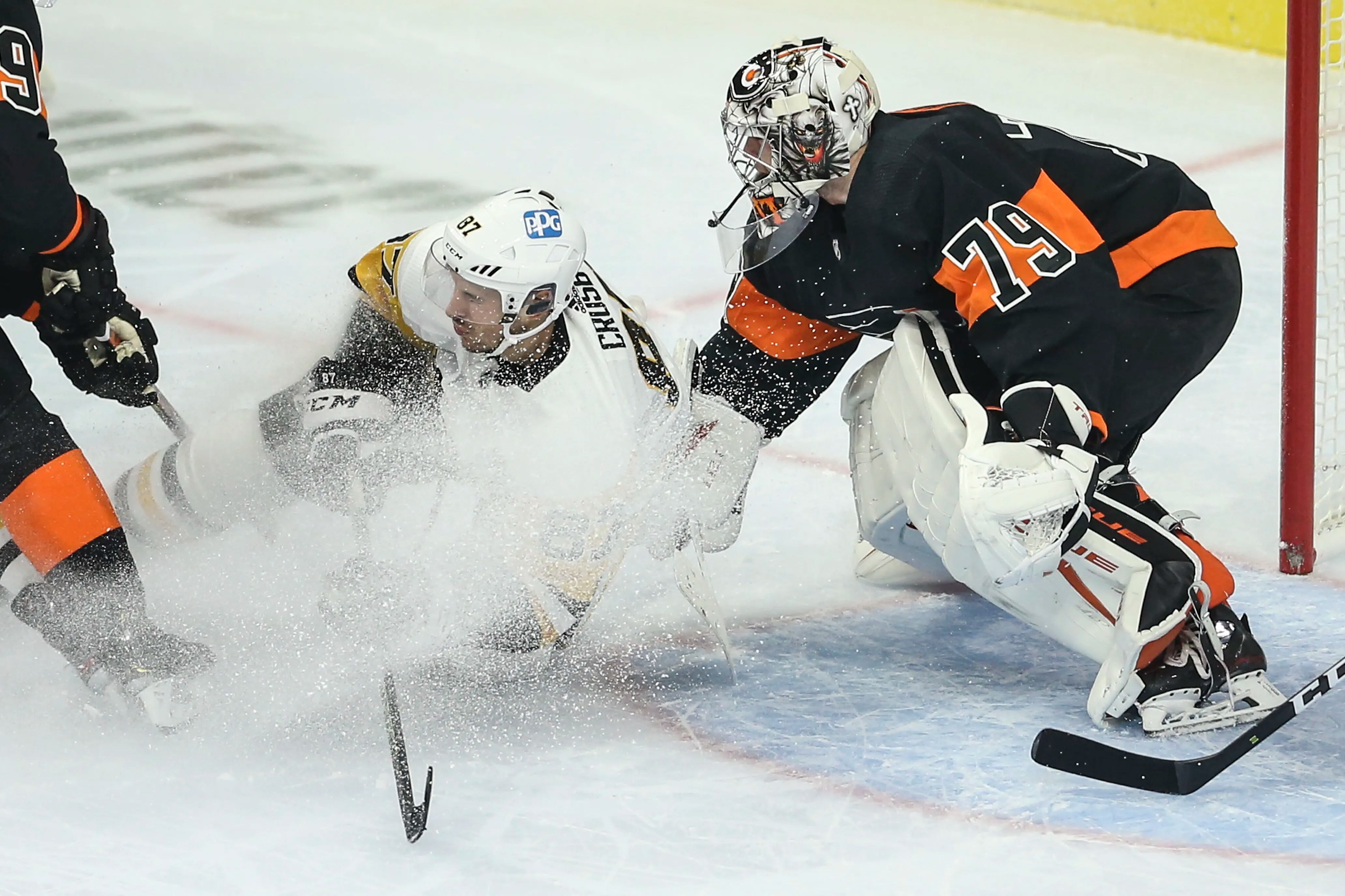 Konecny records hat trick, leads Flyers past Penguins 5-2