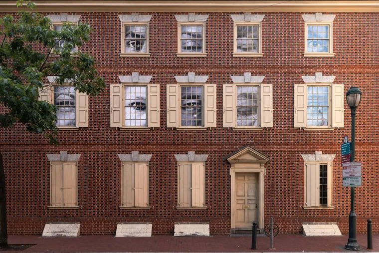 At Seventh and Market Streets, the installation by Sonya Clark, “The Descendants of Monticello,” at Declaration House features images of the eyes of the descendants of the over 400 people enslaved at Monticello, including those biologically related to Thomas Jefferson.