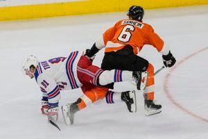 Rangers fans take over Wells Fargo Center, Flyers fall in overtime, 3-2 –  NBC Sports Philadelphia