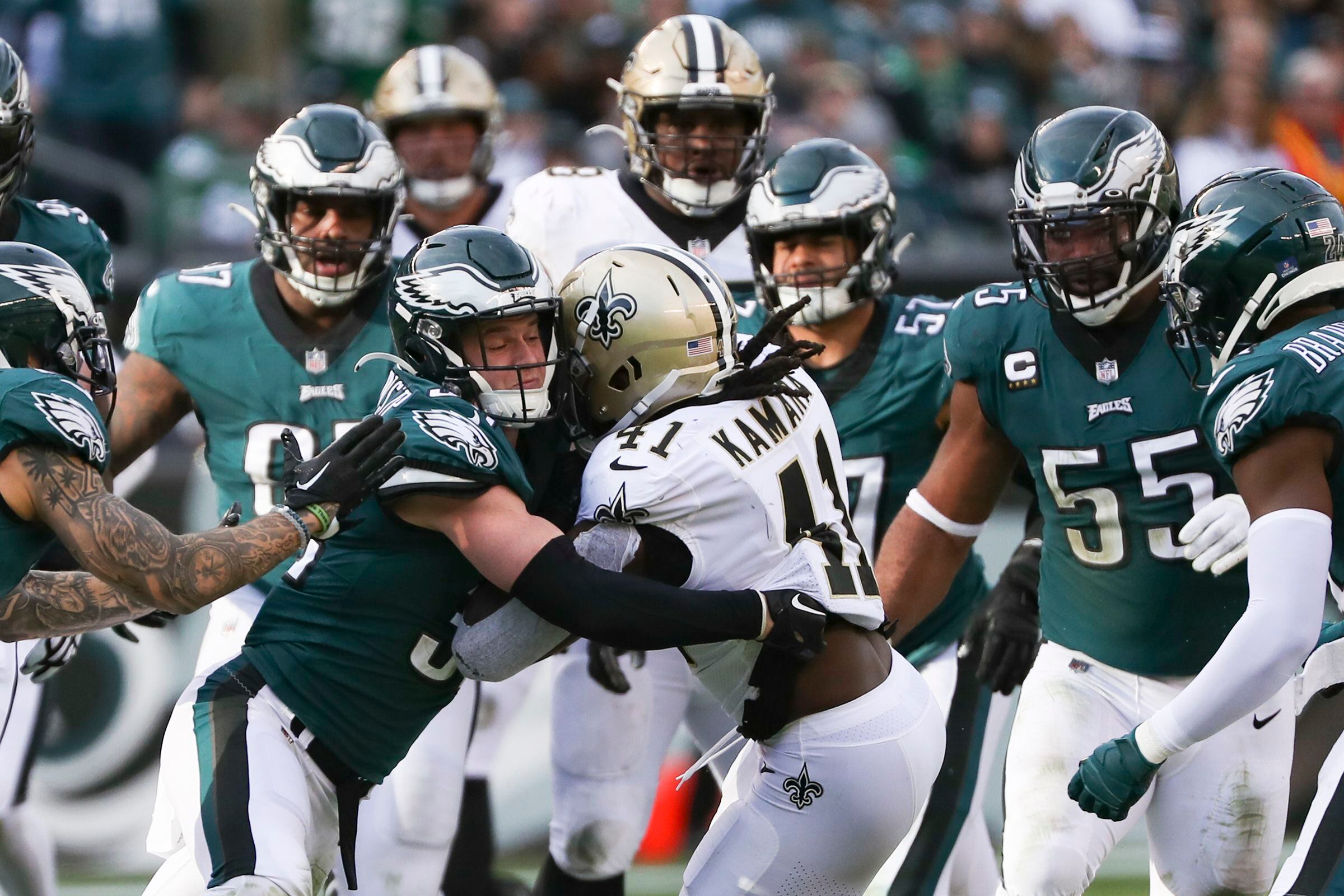 Eagles rookie Reed Blankenship raises cows in rural Alabama and