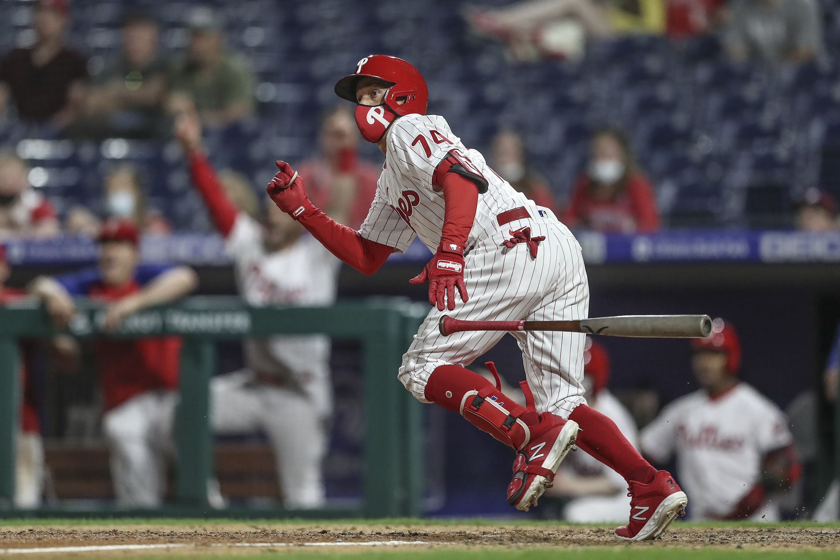 Ronald Torreyes' homer helps Phillies erase 6-run deficit to beat