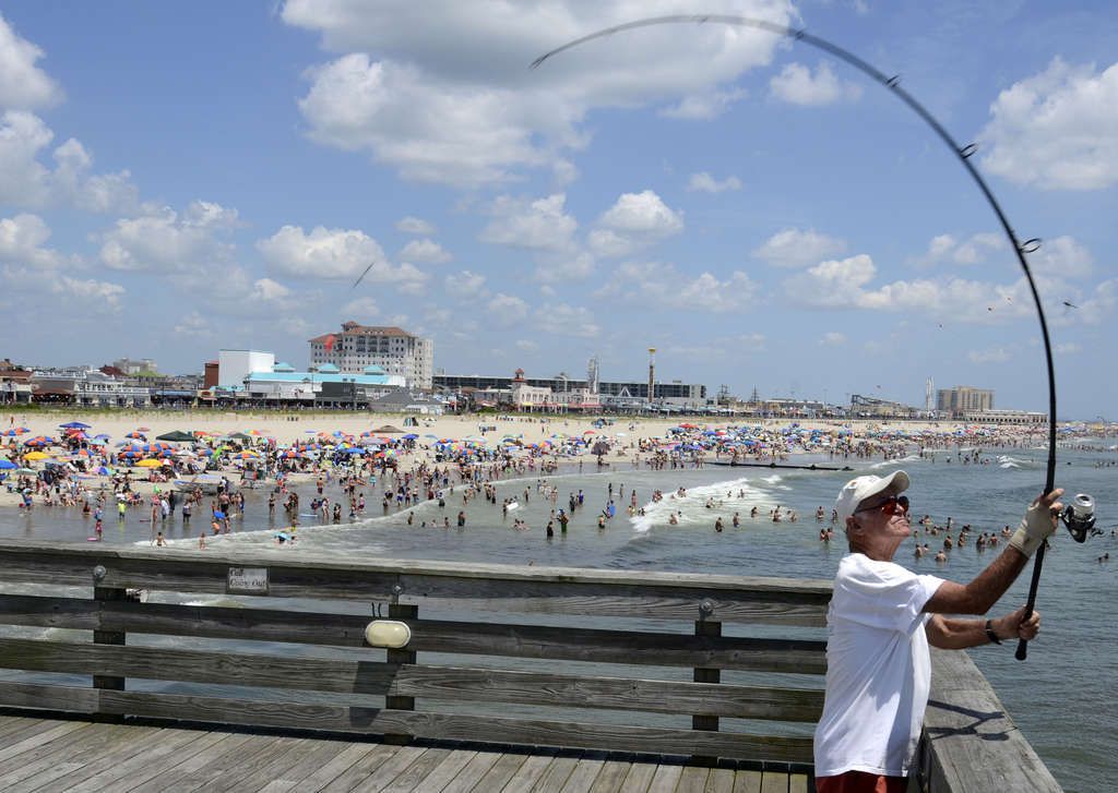7 Best Fishing Piers in NJ