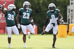 Eagles RB depth chart: Why D'Andre Swift saw limited action behind Kenneth  Gainwell vs. Patriots