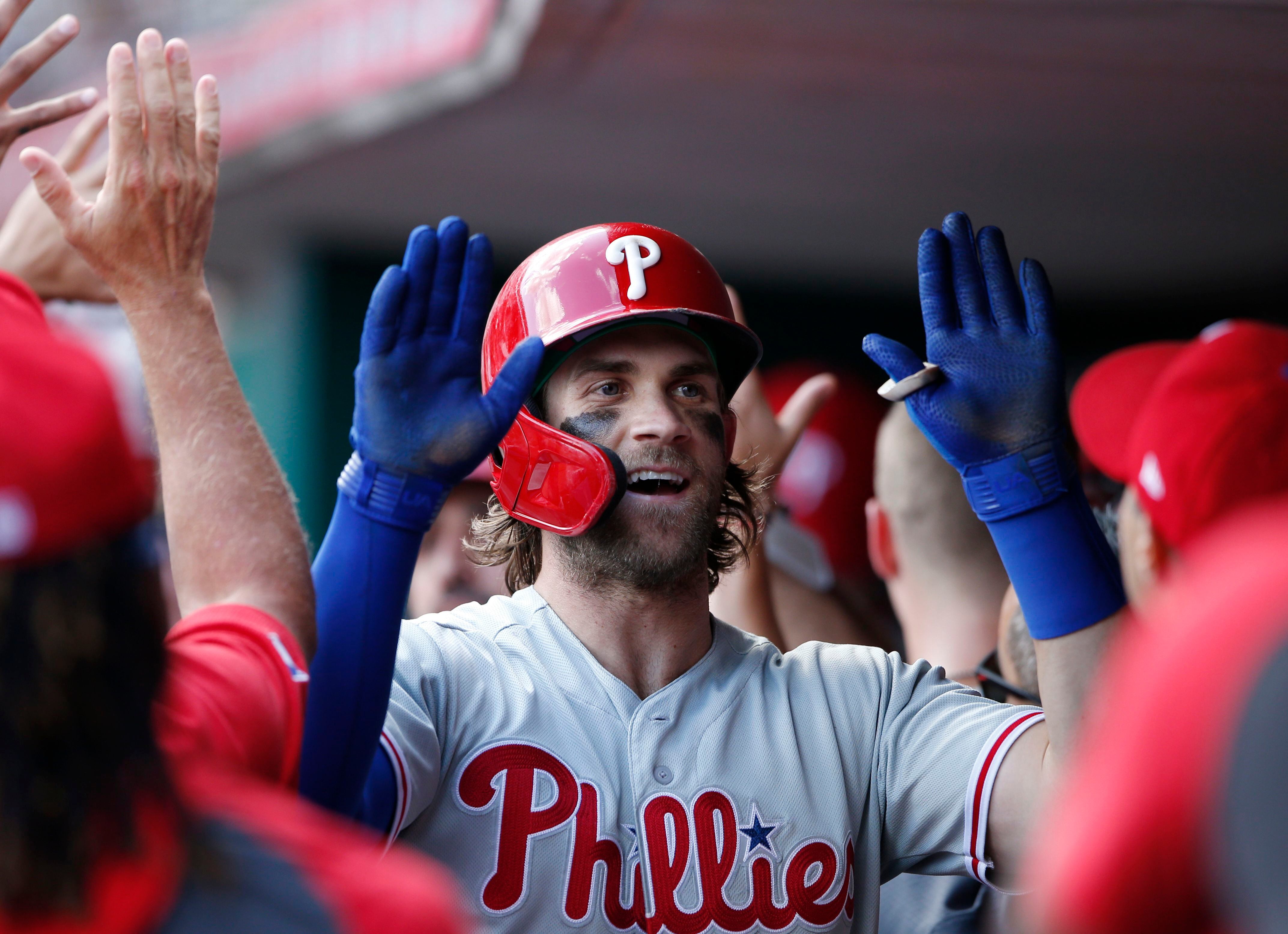 Bryce Harper's touching gesture helps Philadelphia Phillies young