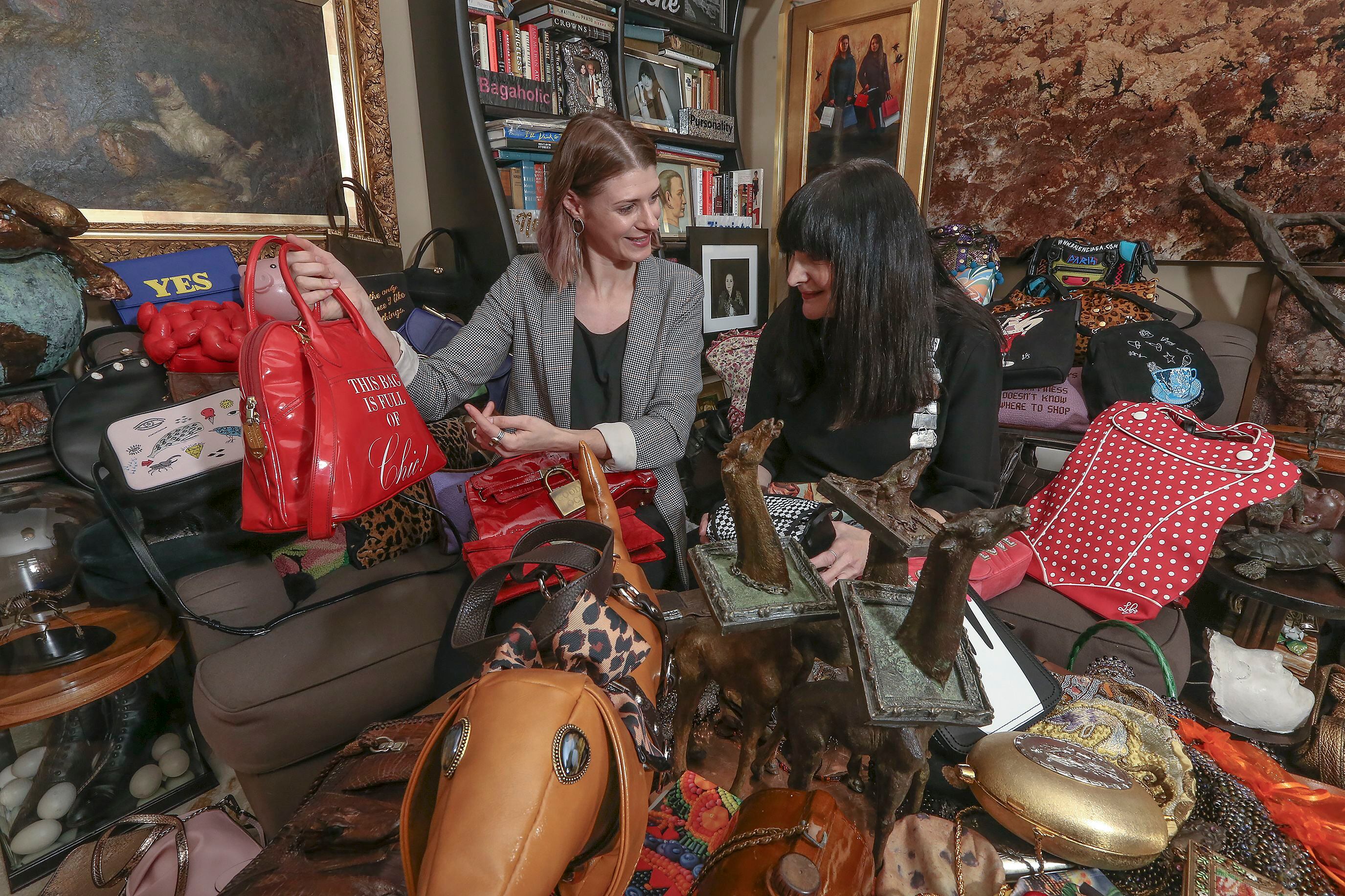 Emmaus woman puts what may be world's largest collection of purses