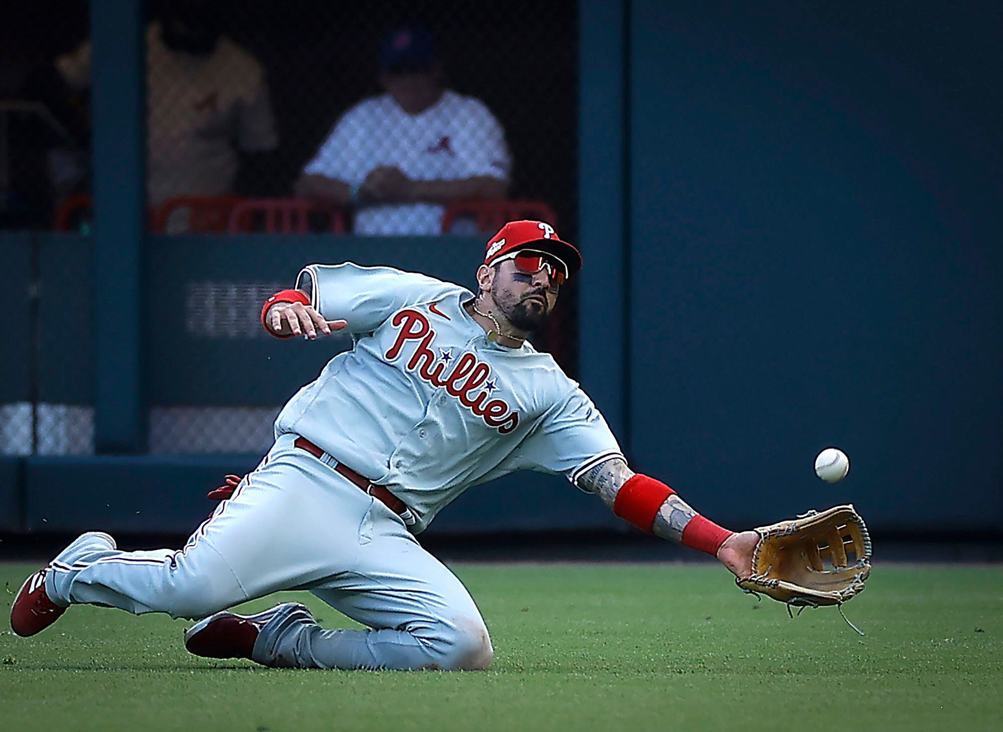 Phillies Notebook: Deep dive into Seranthony Dominguez's injury offers  positive outlook – Delco Times