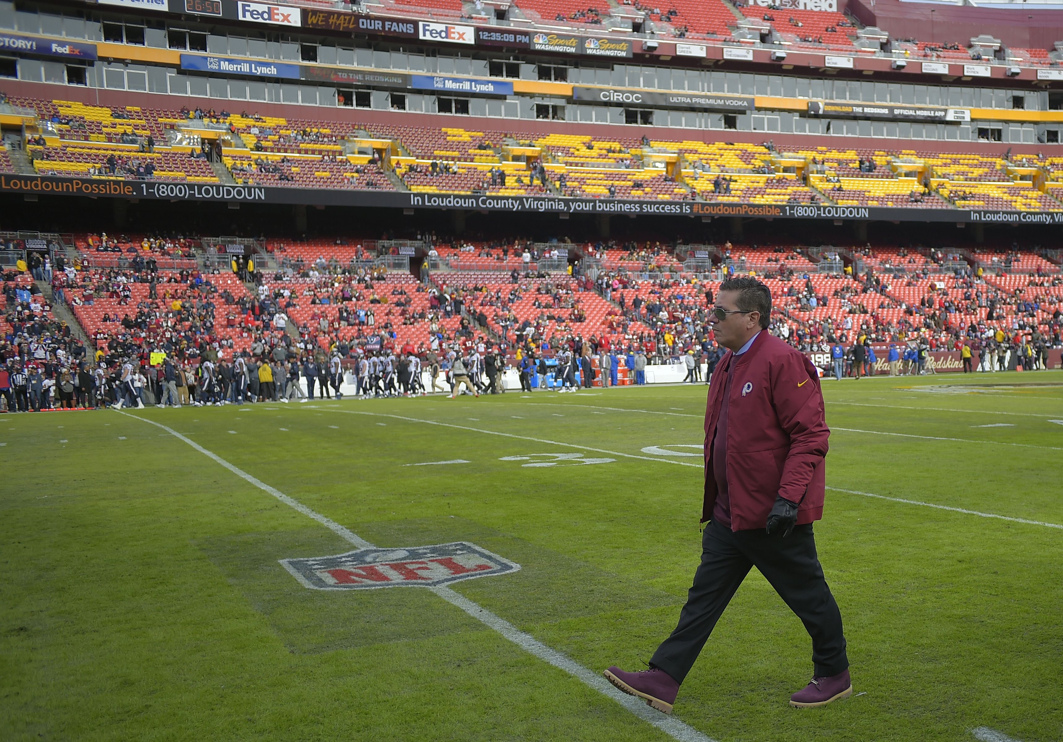 Redskins reviewing team name, change reportedly forthcoming