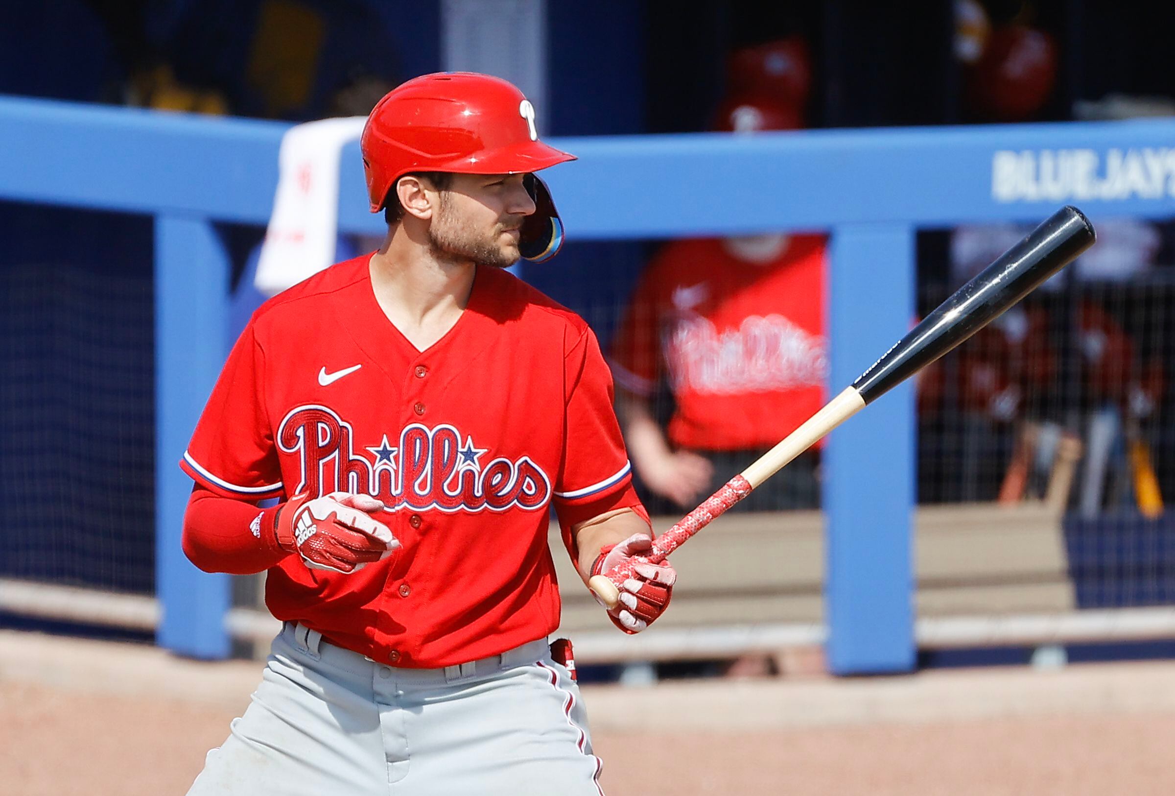 Phillies' Rhys Hoskins Appears to Suffer Major Knee Injury, Carted