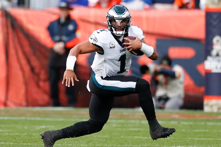 Eagles will be wearing black jerseys for Jalen Hurts' first NFL