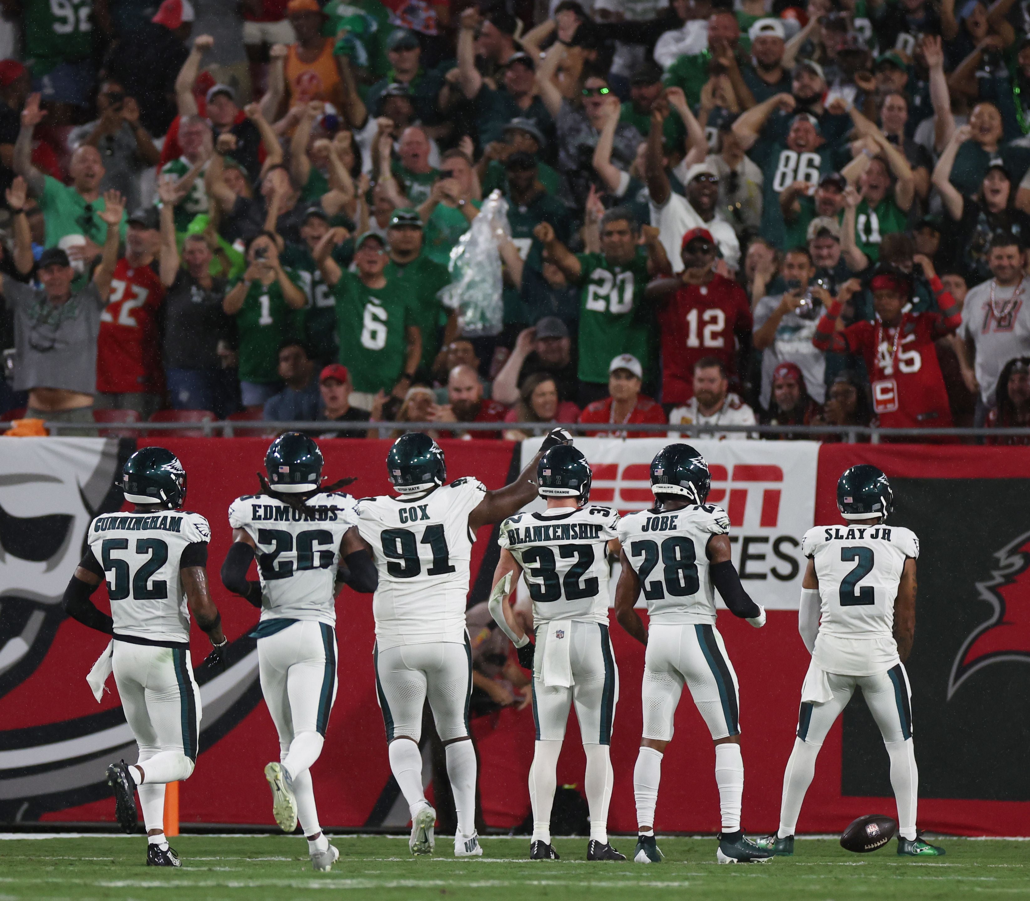 Instant reactions after Eagles dominate Bucs on the ground in Week 3 – NBC  Sports Philadelphia