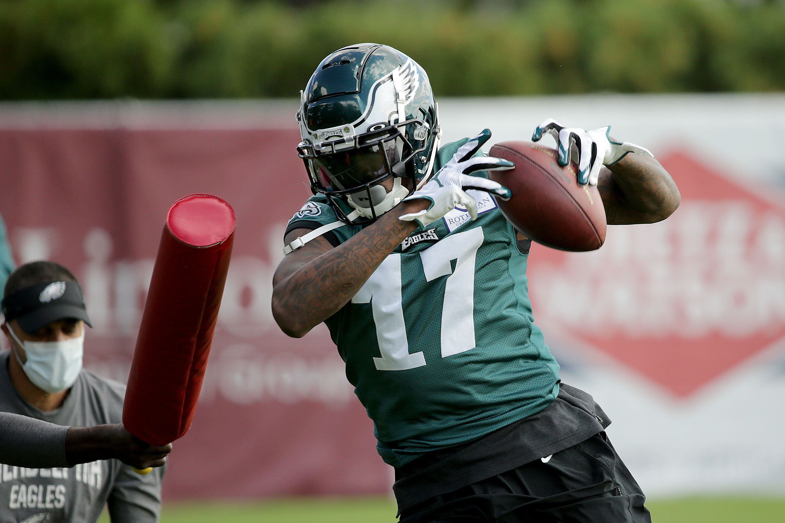 Week 1 Injury Report: Miles Sanders, Jason Kelce among full participants in  practice