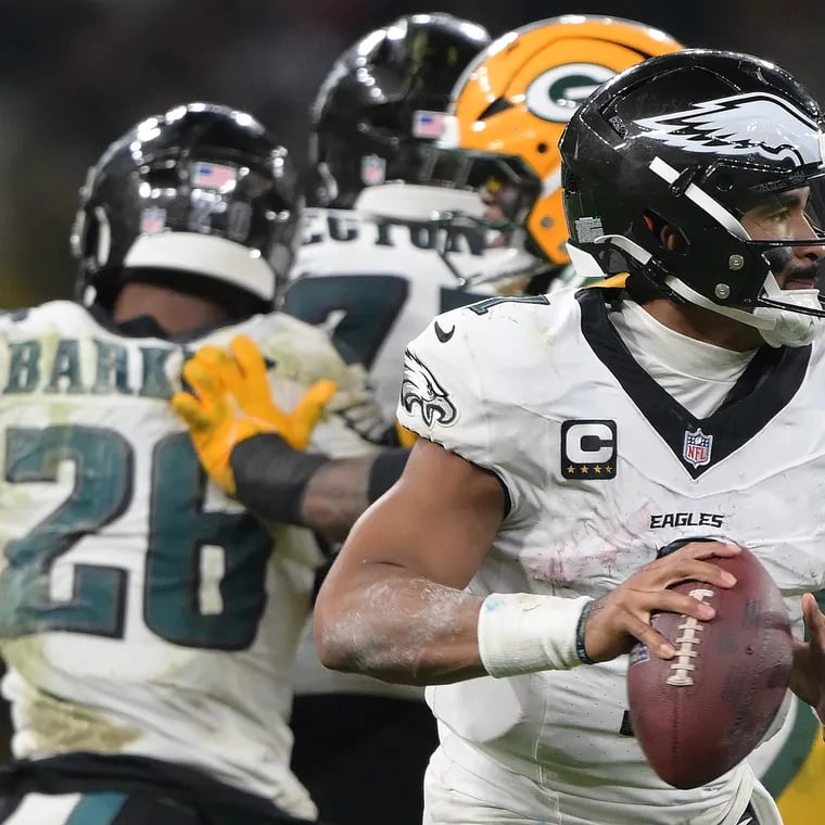 Eagles quarterback Jalen Hurts completed 18 of his 22 passes that flew fewer than 15 air yards. On passes of 15 air yards or more, Hurts was 2-for-7 with two interceptions.