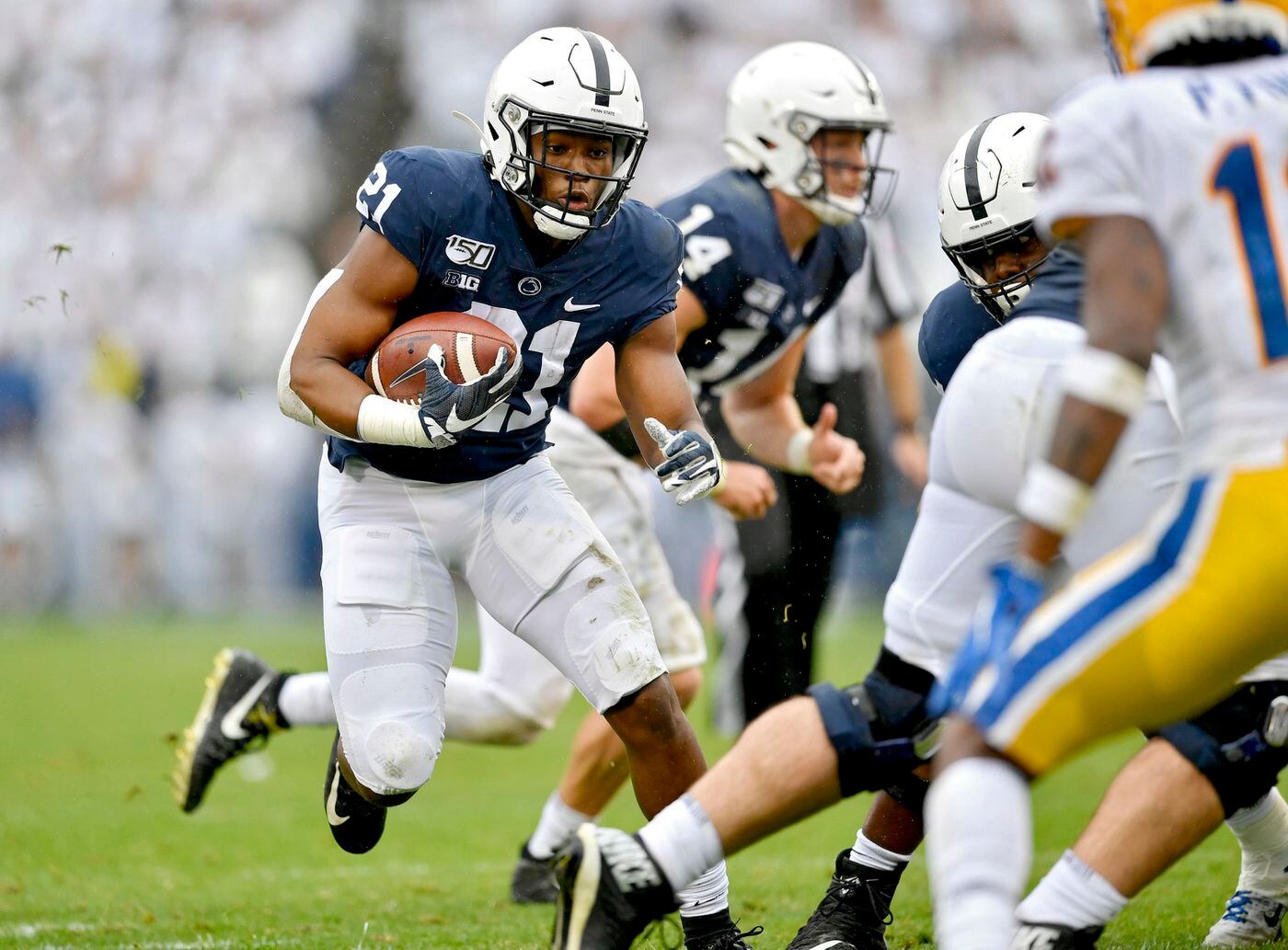 White Out in State College: #16 Michigan at #7 Penn State | Sports, Hip ...