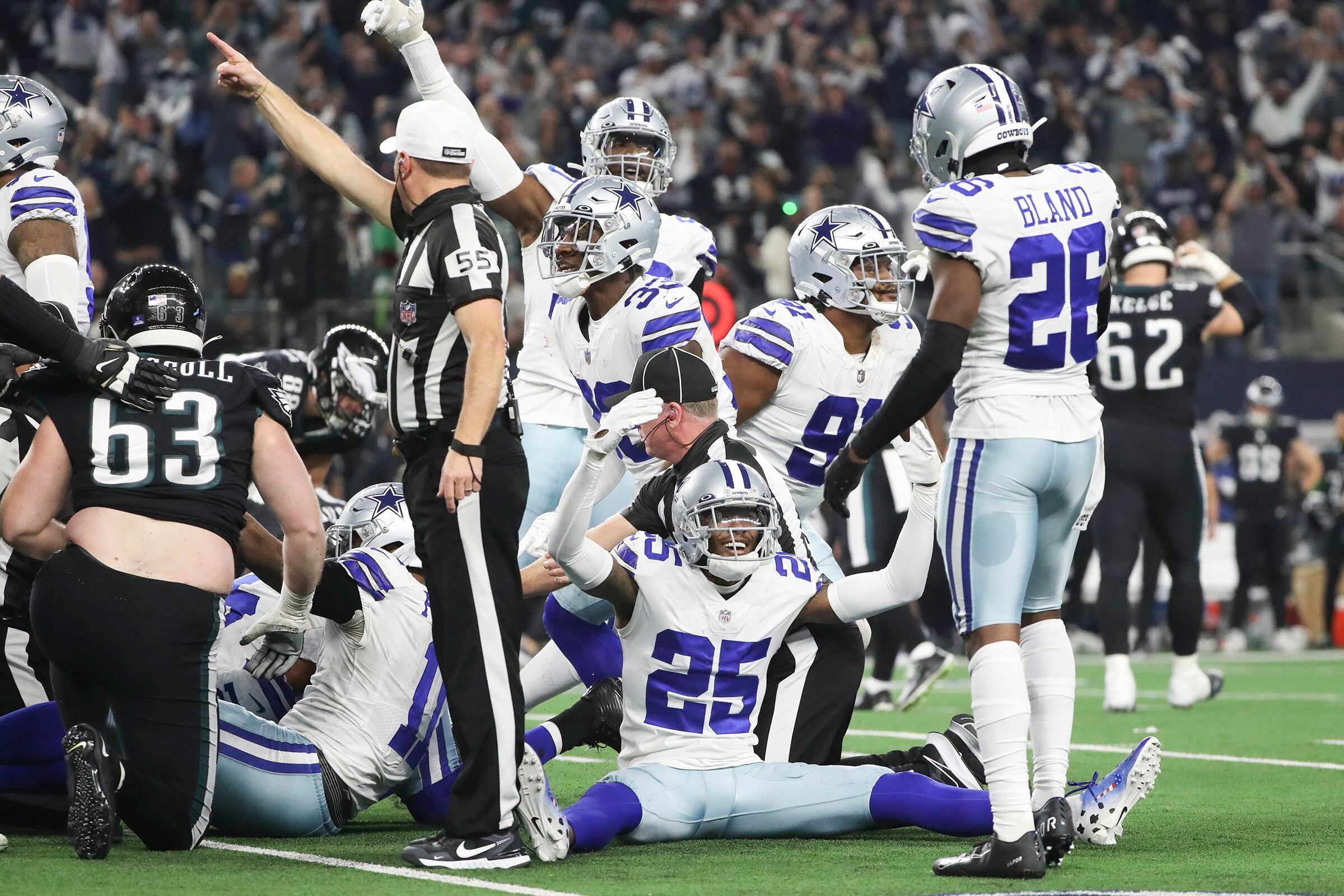 Grotz: Eagles troubling MNF loss to the Cowboys is a team effort – The  Times Herald