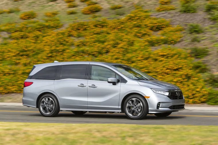 The 2024 Honda Odyssey maintains most of its good looks and nice handling that it’s provided since at least the 2022 model year.