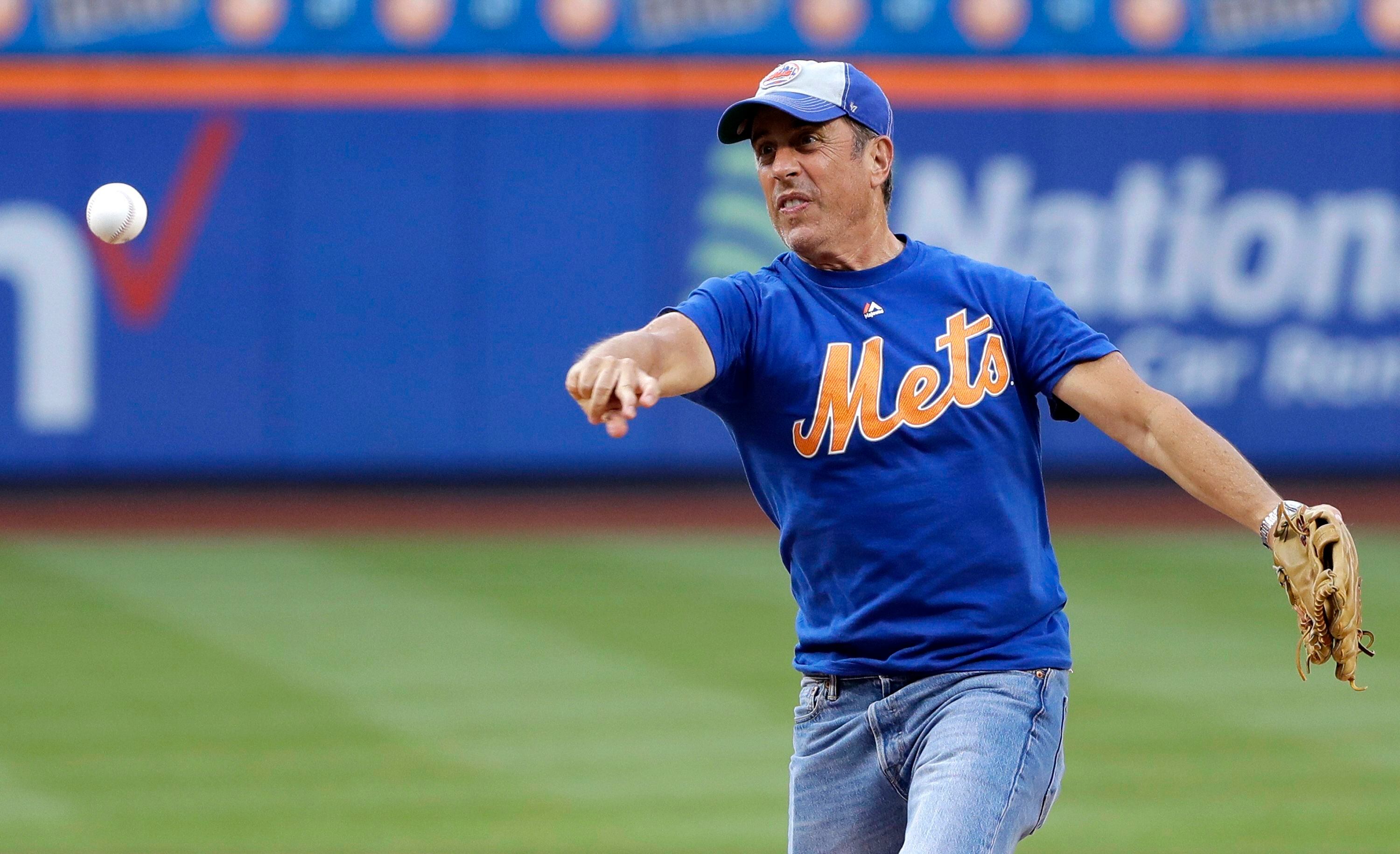 Jerry Seinfeld loves the Phillies' energy