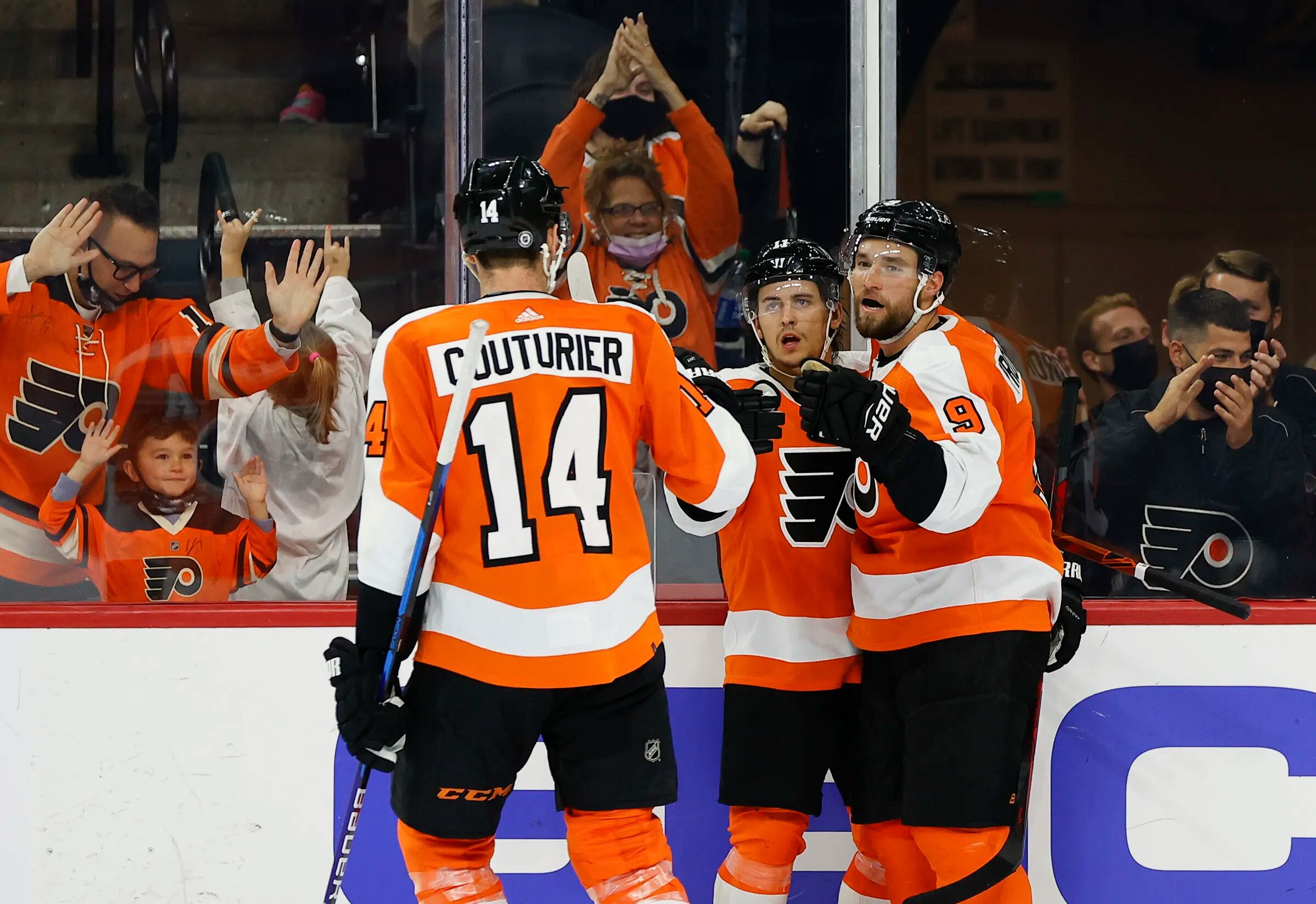 Travis Konecny and two rookies fighting for jobs shine in Flyers' preseason  OT loss to Bruins – The Morning Call