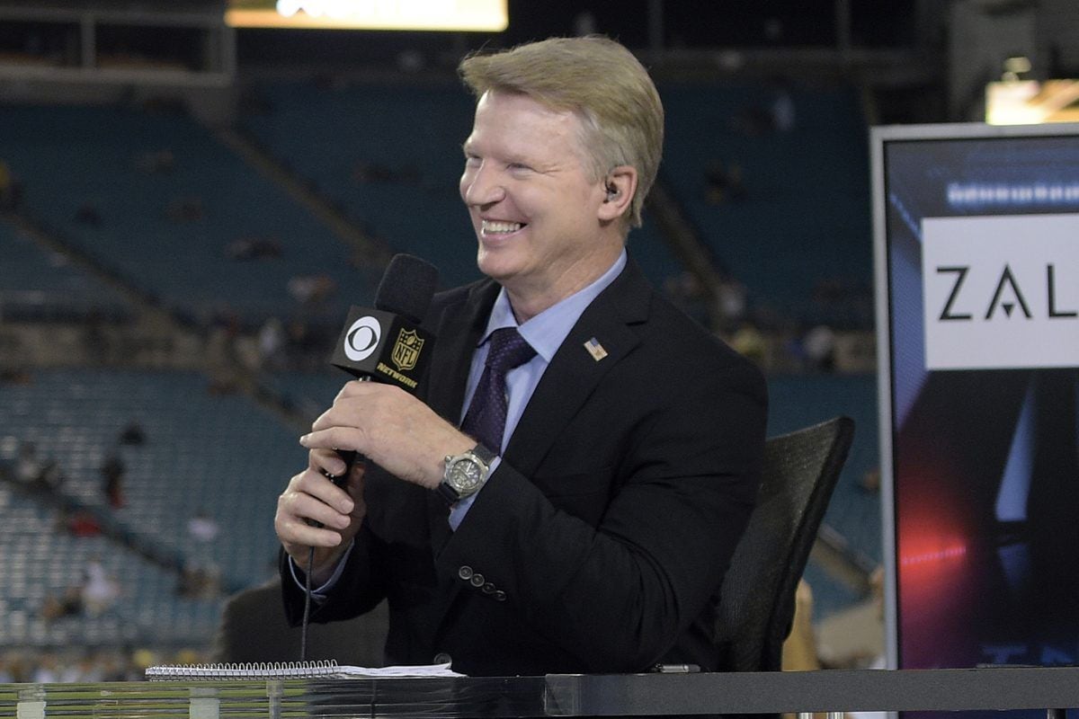 Fox's Joe Buck loves Eagles fans and Merrill Reese. Just don't