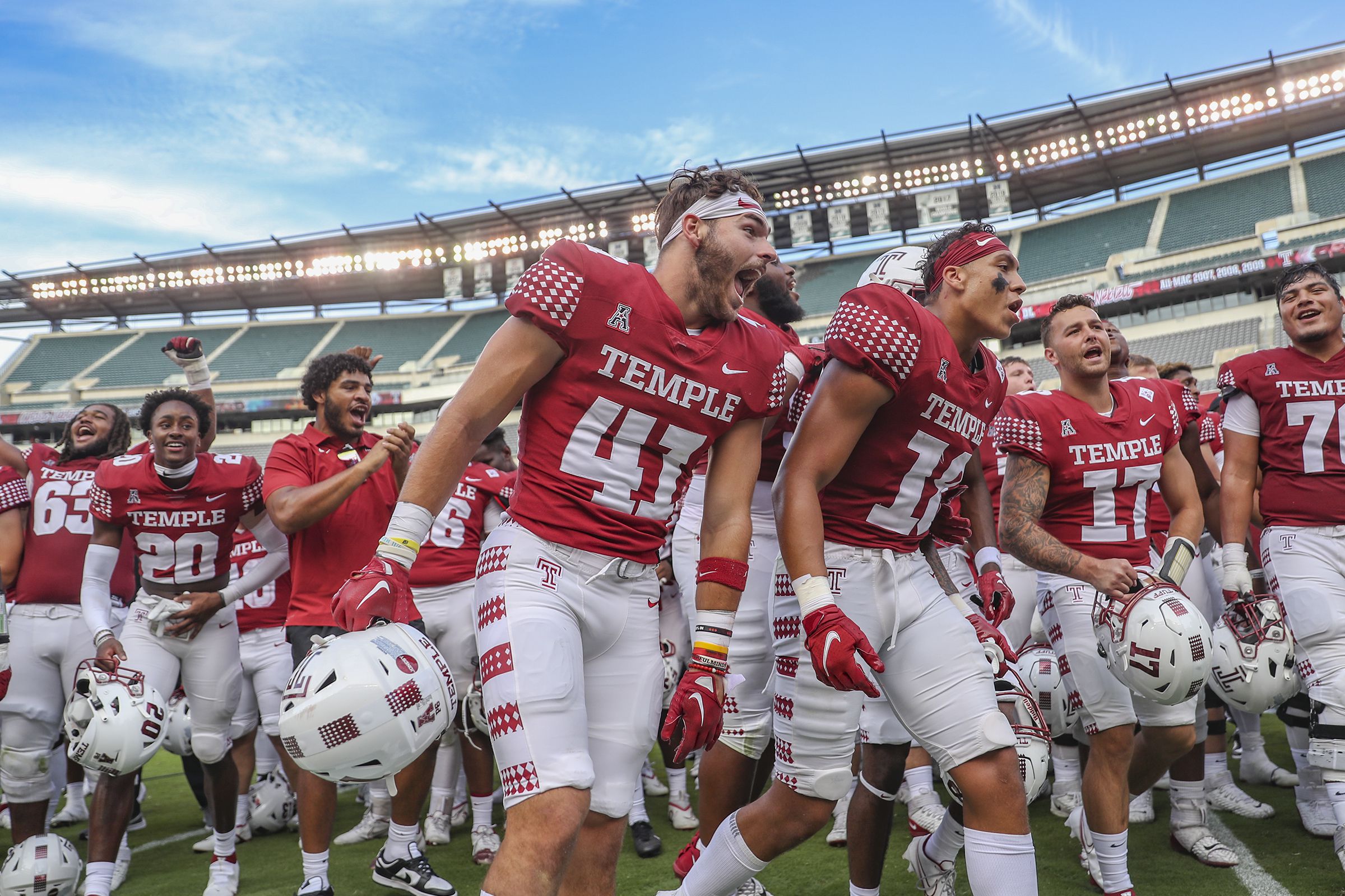 Kurt Warner's son, EJ Warner, to start at QB for Temple vs. Rutgers -  DraftKings Network