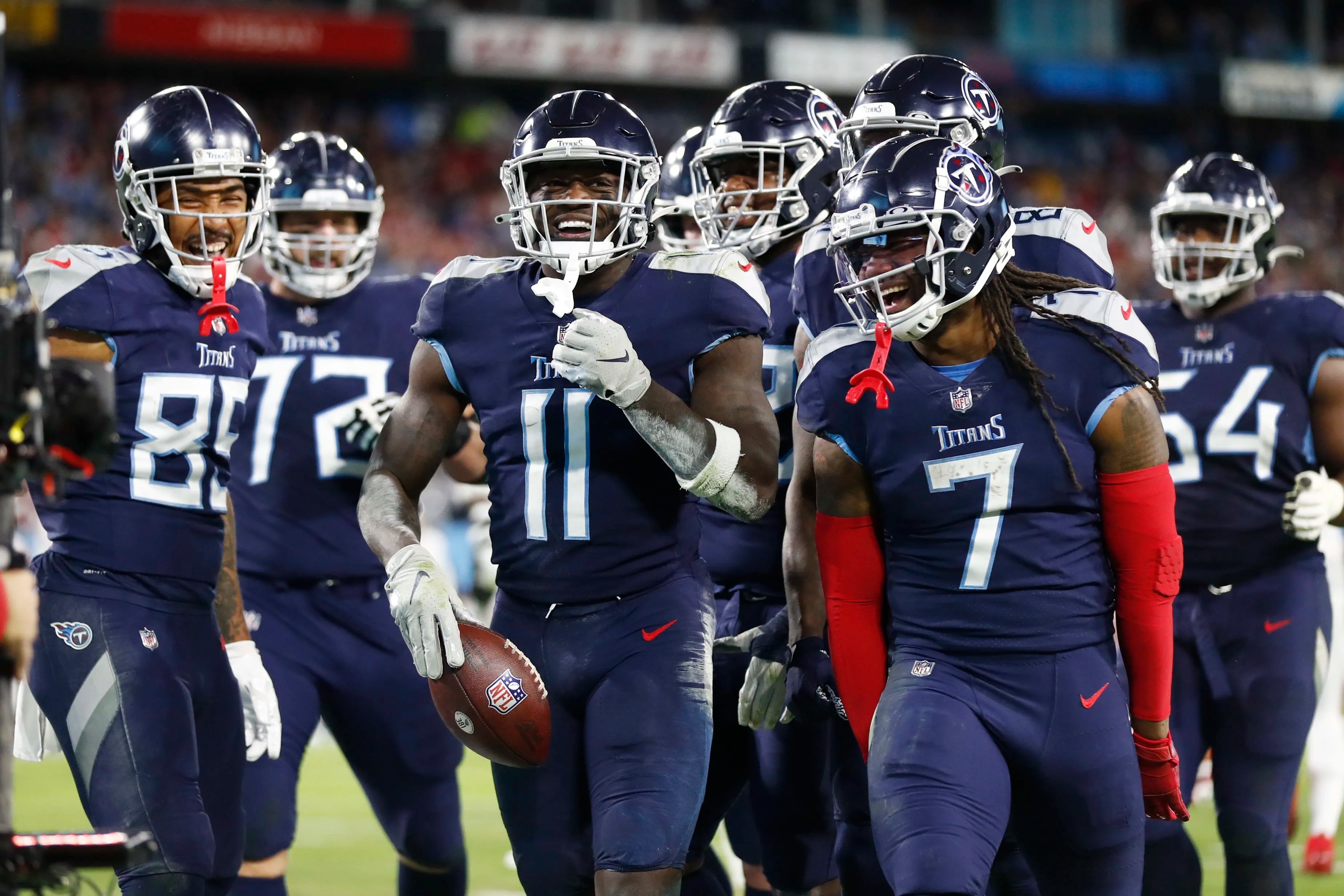 2022 NFL Draft: Titans trade A.J. Brown to Eagles for picks