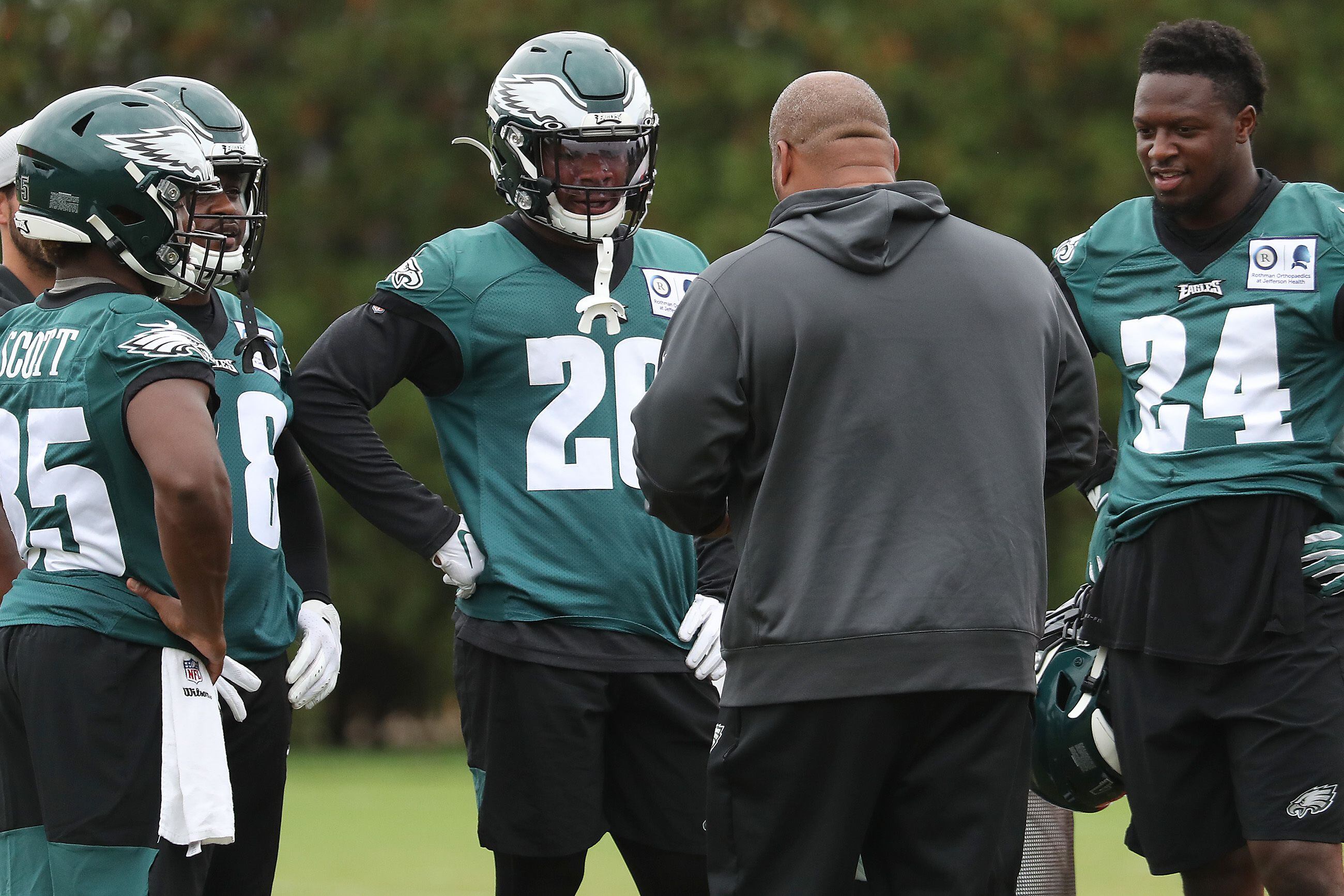 Projecting Eagles' running back rotation with Darren Sproles back: How he  fits in with Jordan Howard, Miles Sanders 