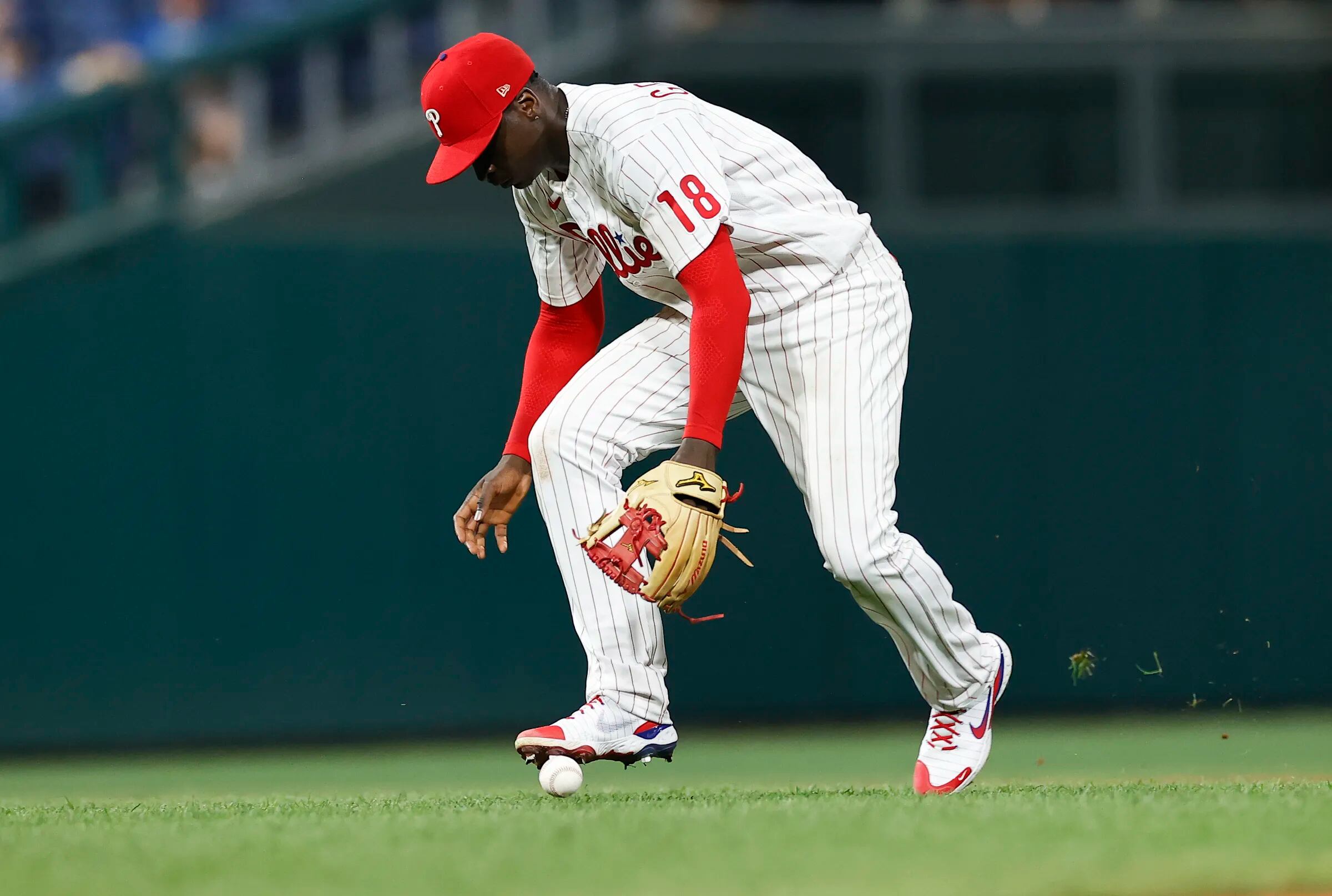 Phillies' Didi Gregorius links COVID vaccine side effect to down